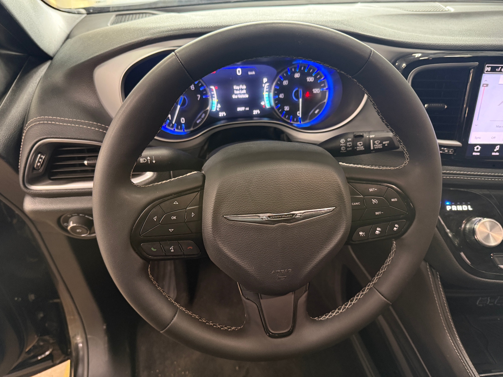 Thumbnail: 2025 Chrysler Pacifica - 4