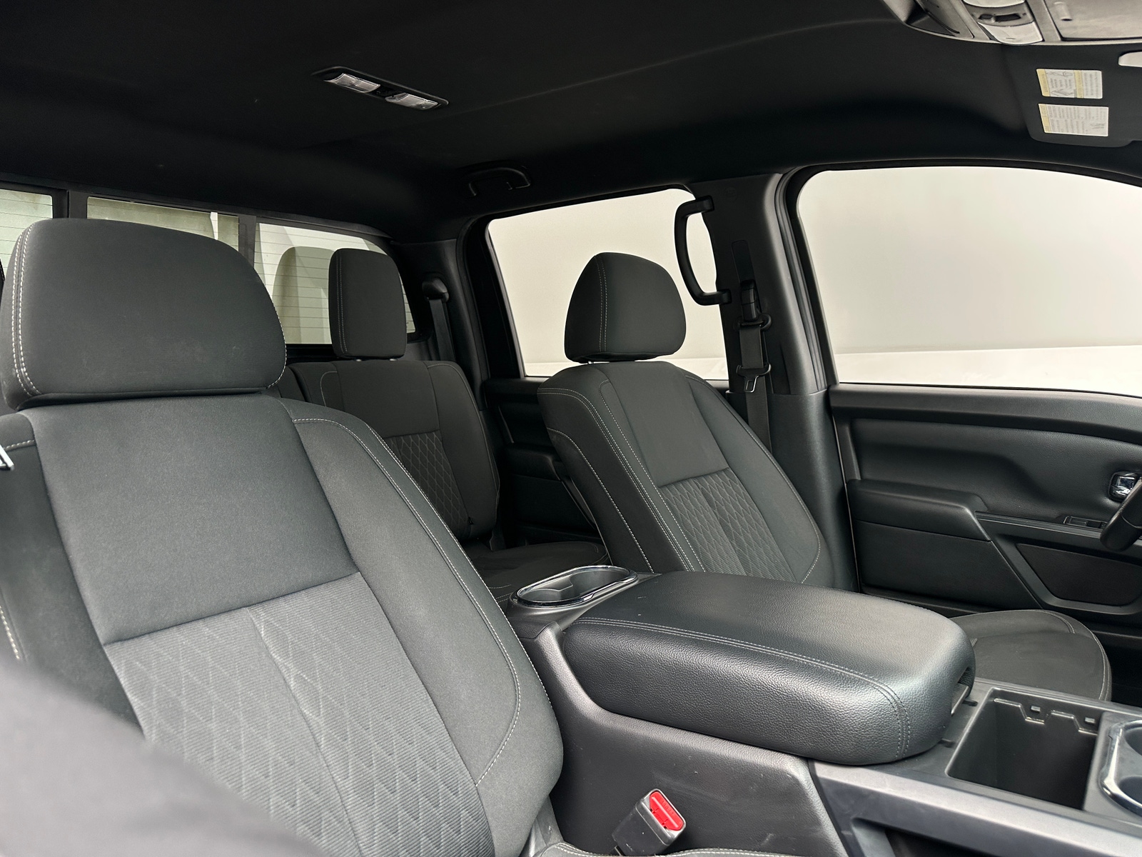 Thumbnail: 2019 Nissan Titan - 2