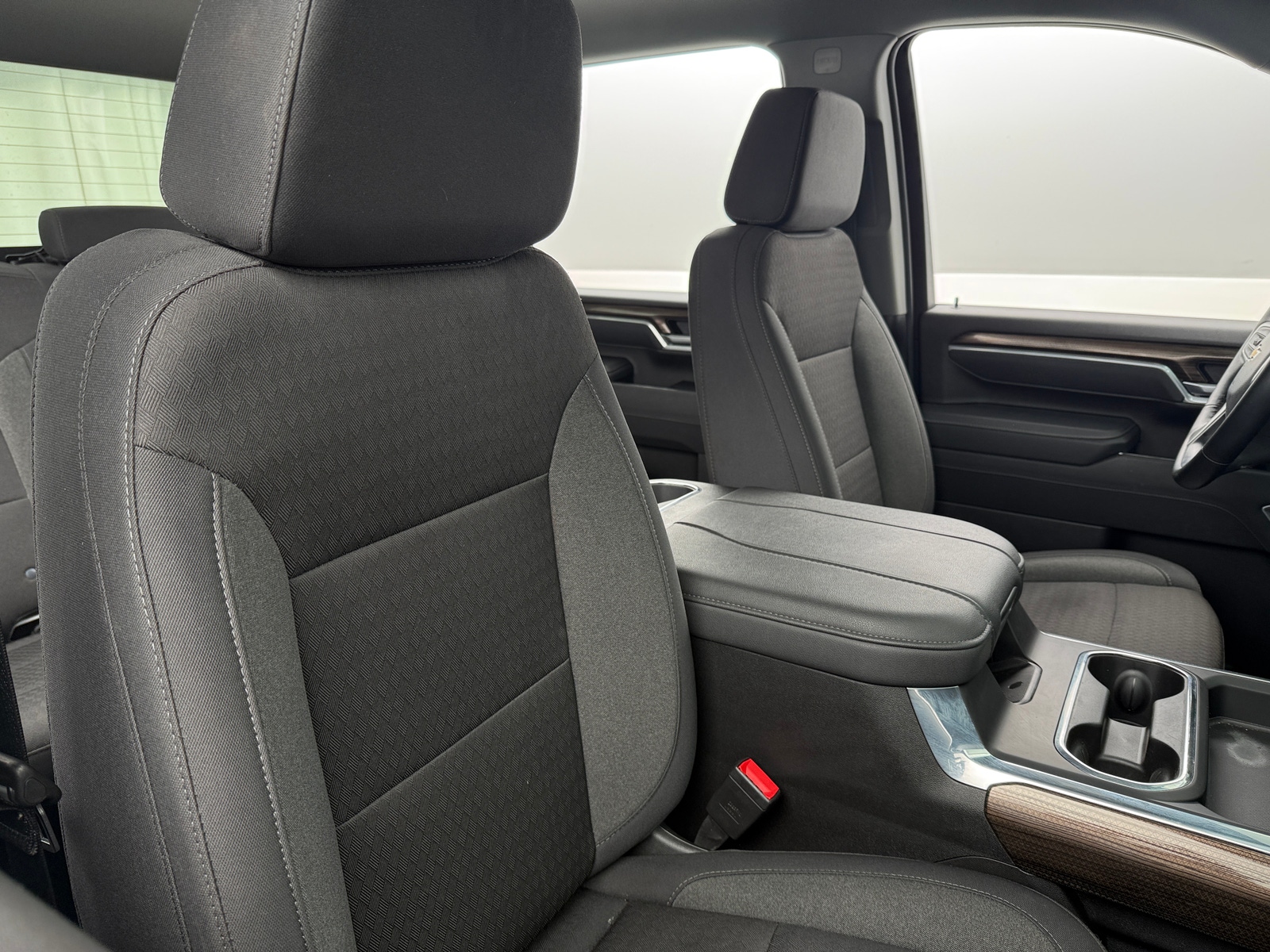 Thumbnail: 2025 Chevrolet Silverado 2500 - 2