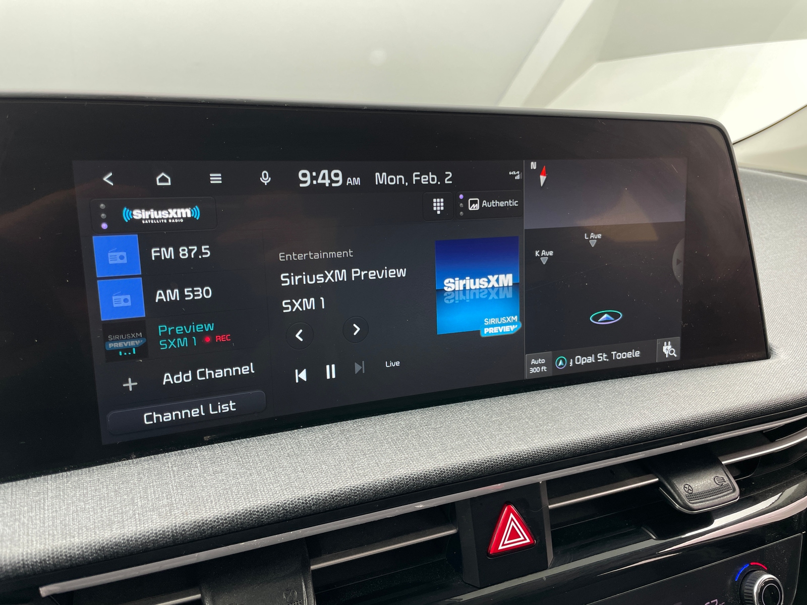 Thumbnail: 2022 Kia EV6 - 3