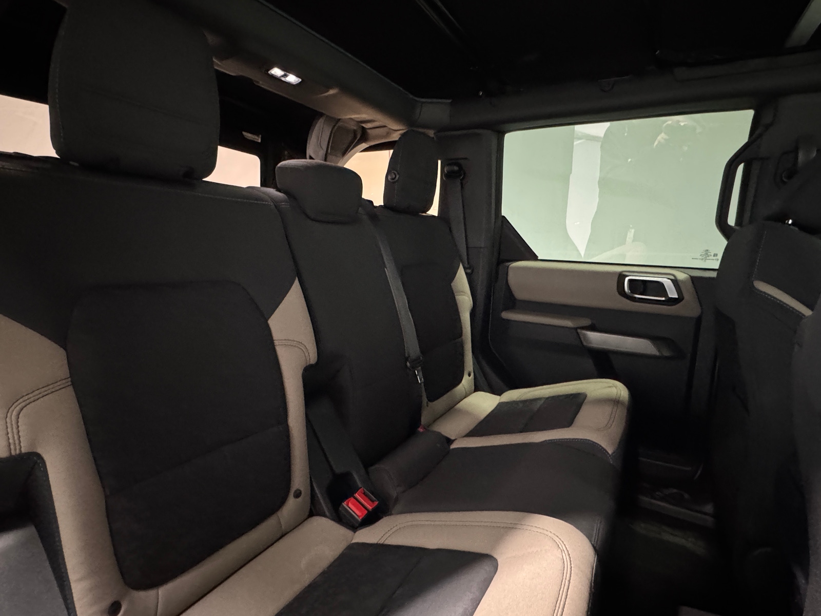 Thumbnail: 2021 Ford Bronco - 6