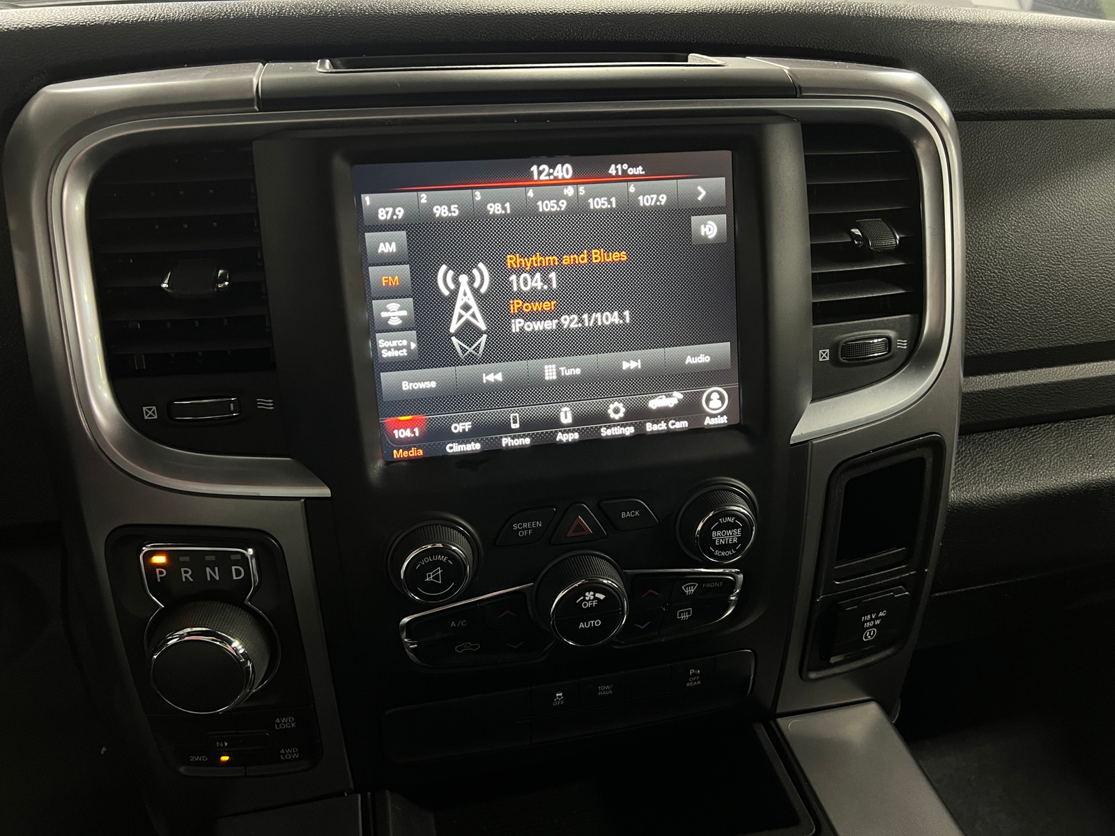 Thumbnail: 2021 RAM 1500 Classic - 4