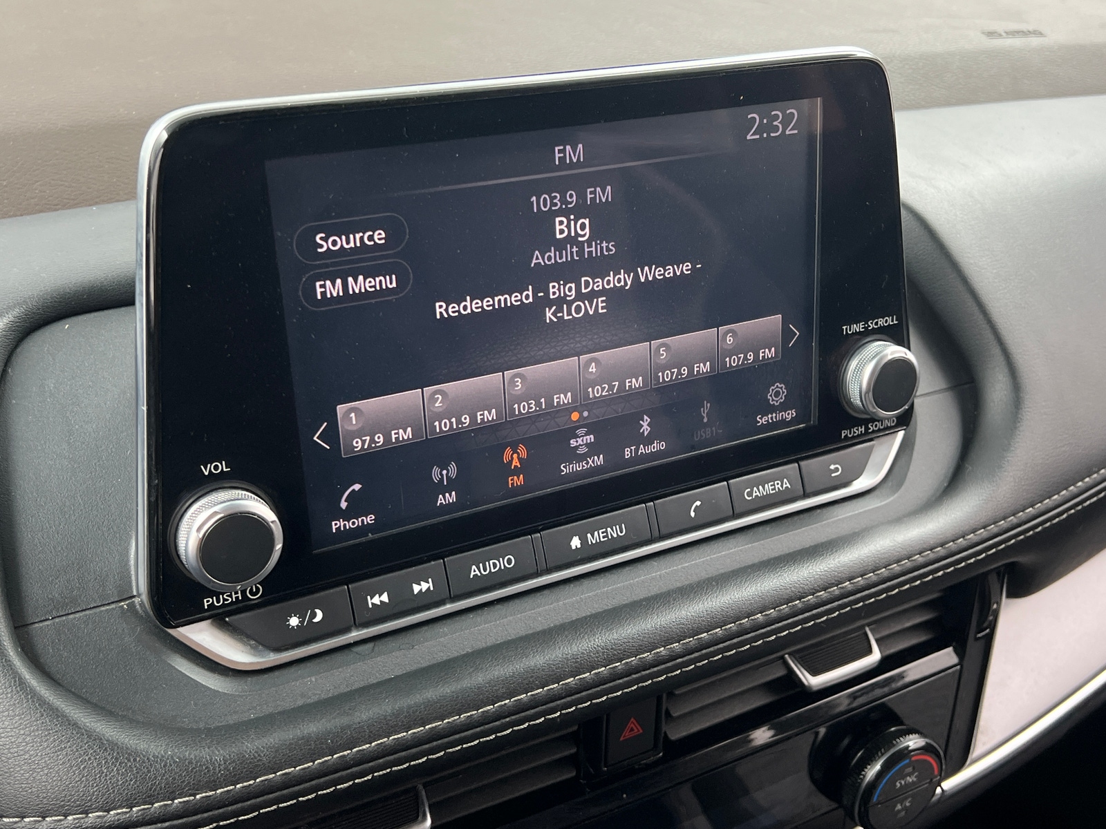 Thumbnail: 2021 Nissan Rogue - 4