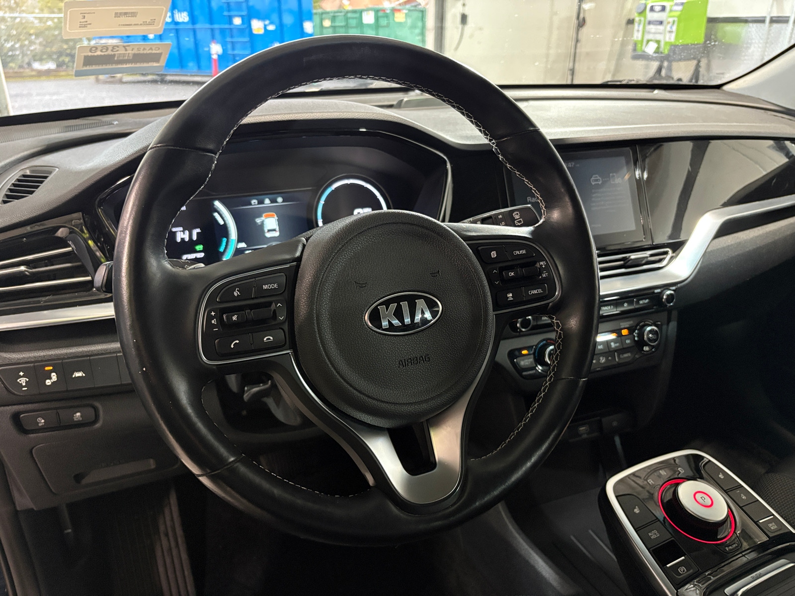 Thumbnail: 2020 Kia Niro - 5