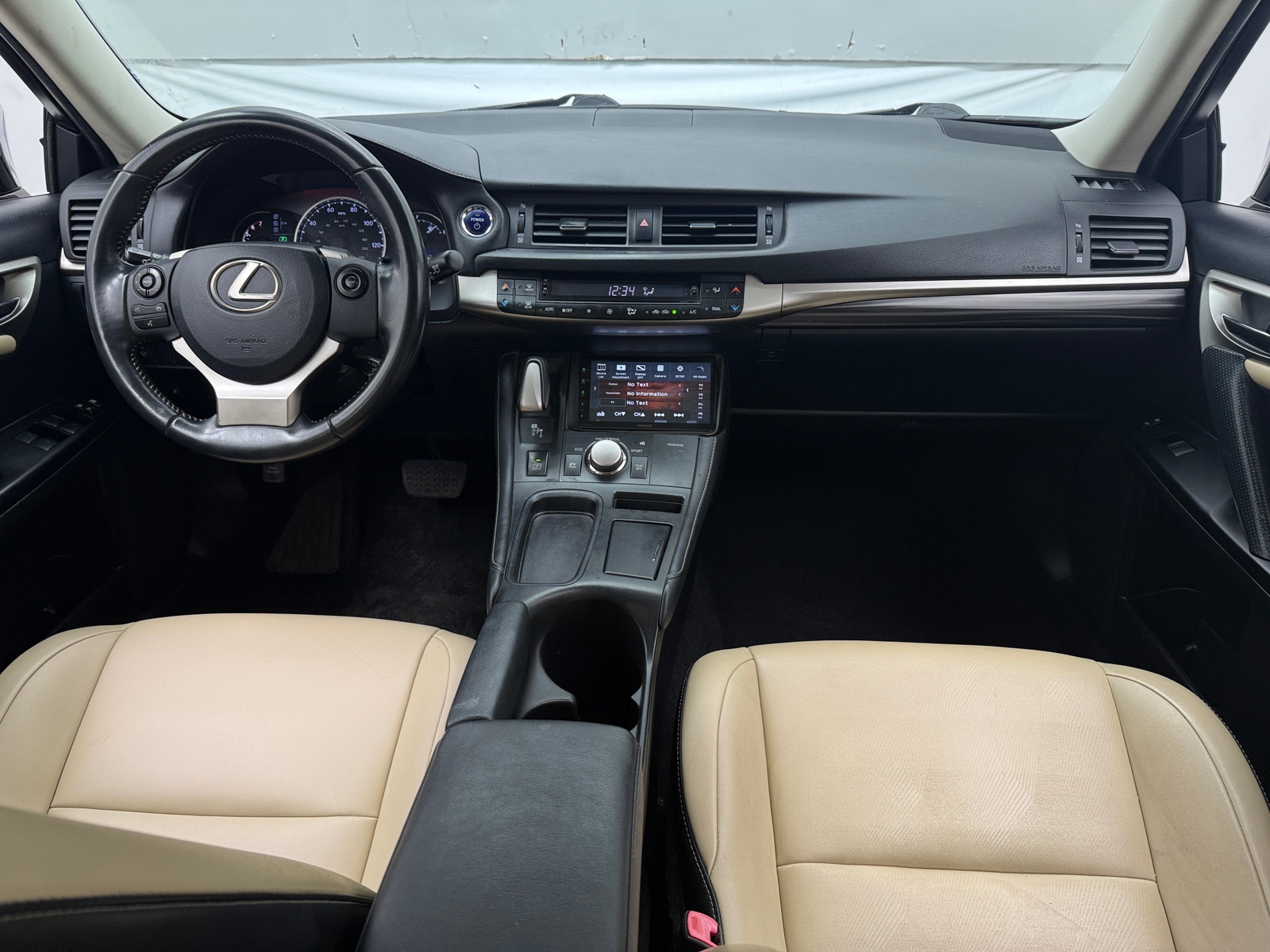 Thumbnail: 2015 Lexus CT - 2