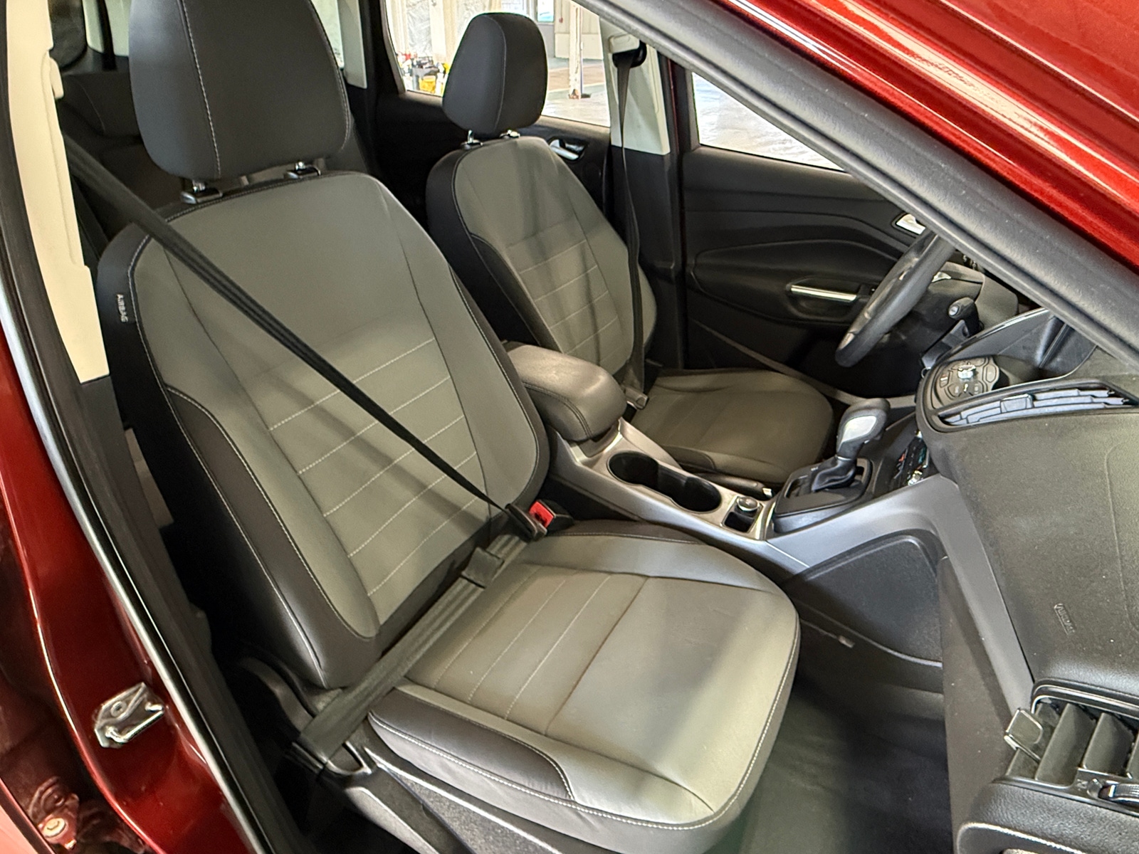 Thumbnail: 2016 Ford Escape - 2