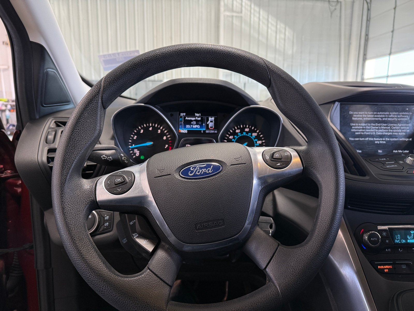 Thumbnail: 2016 Ford Escape - 5