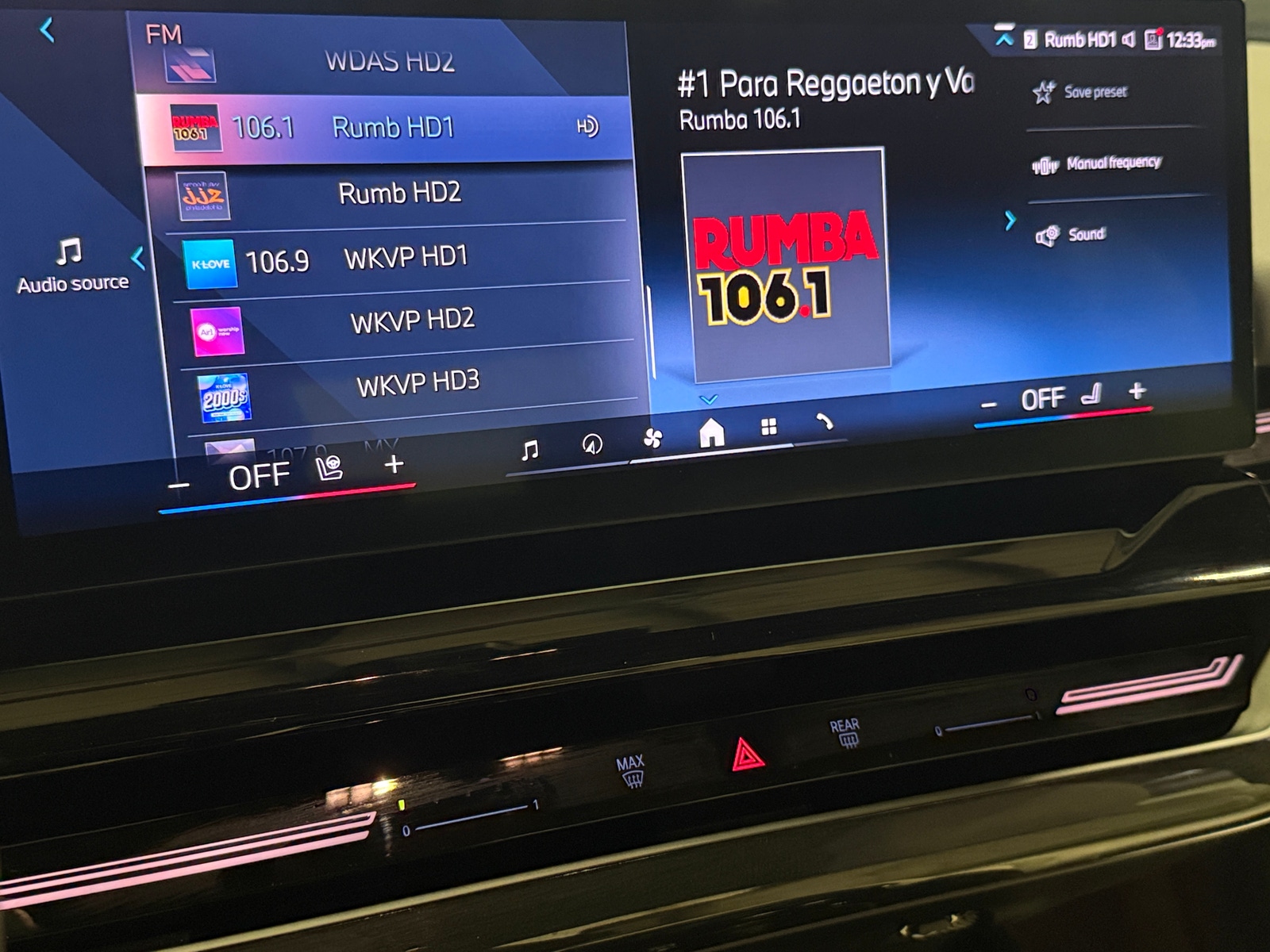 Thumbnail: 2024 BMW 5 Series - 3