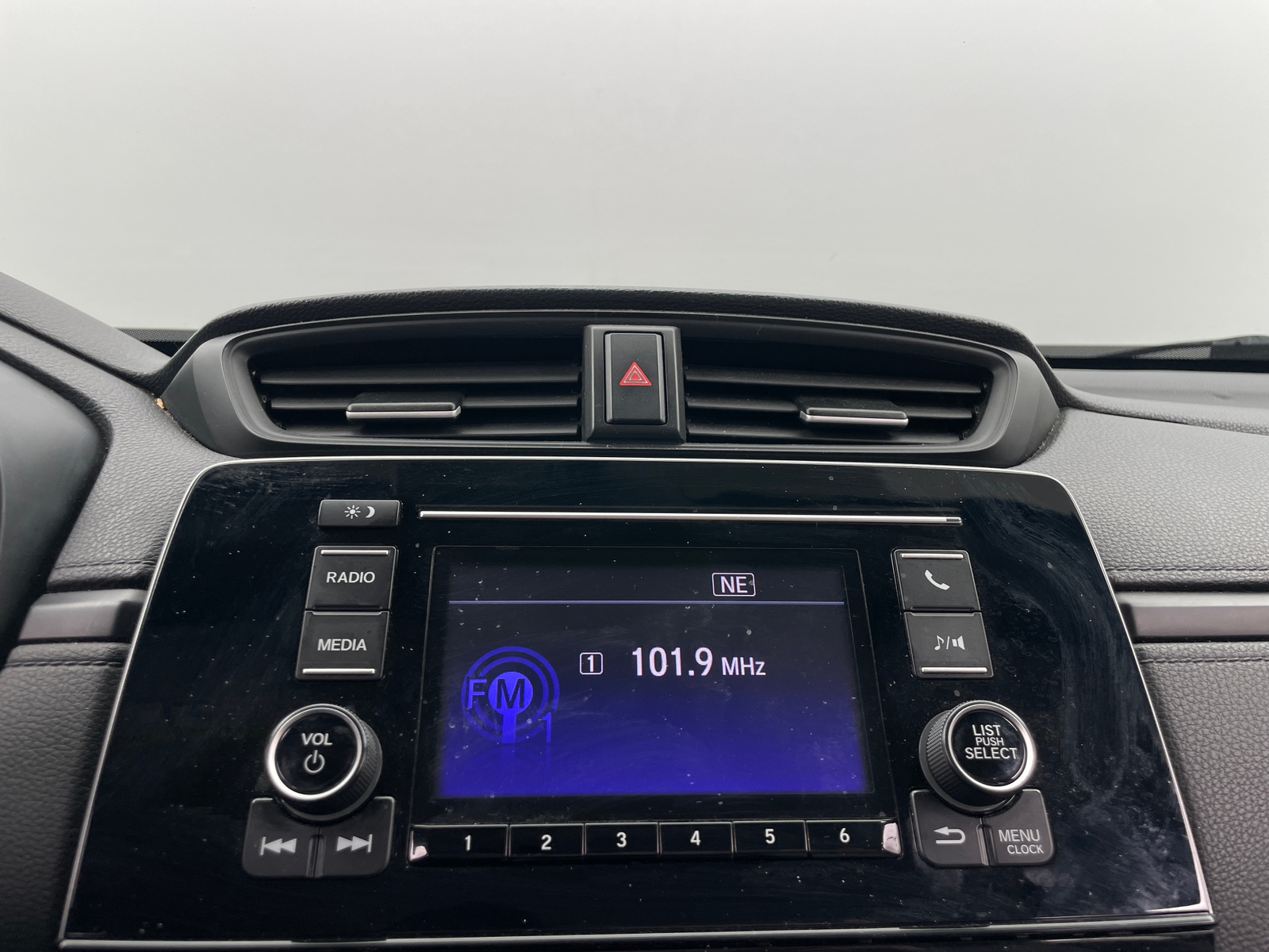 Thumbnail: 2018 Honda CR-V - 4