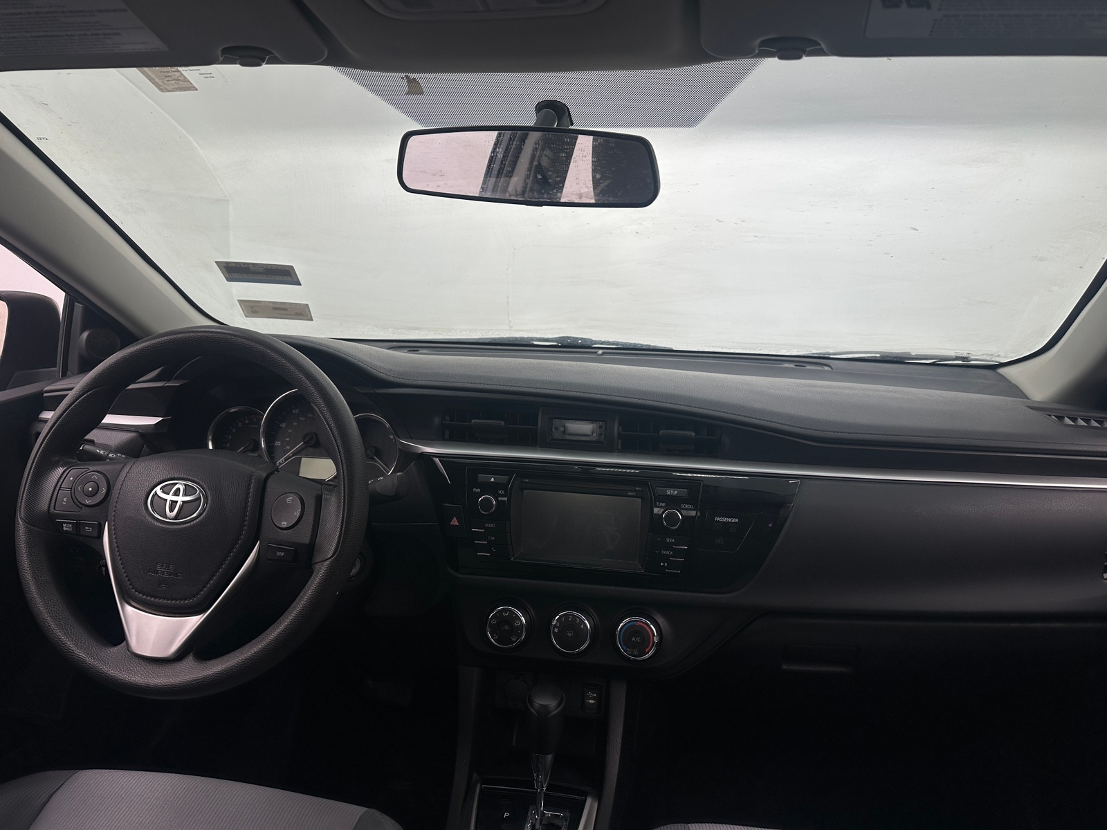 Thumbnail: 2016 Toyota Corolla - 3