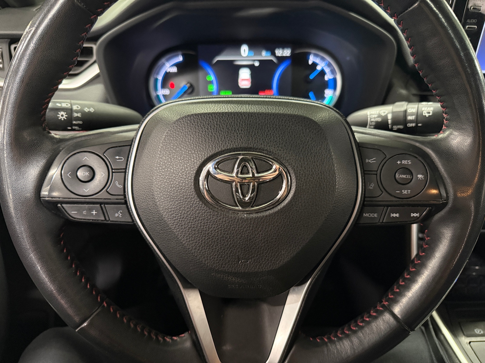 Thumbnail: 2021 Toyota RAV4 - 5