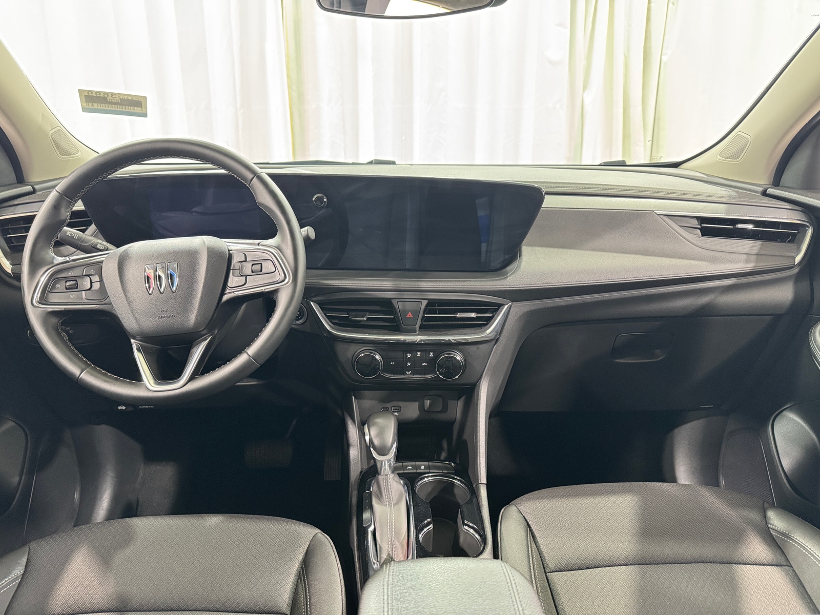 Thumbnail: 2025 Buick Encore GX - 3