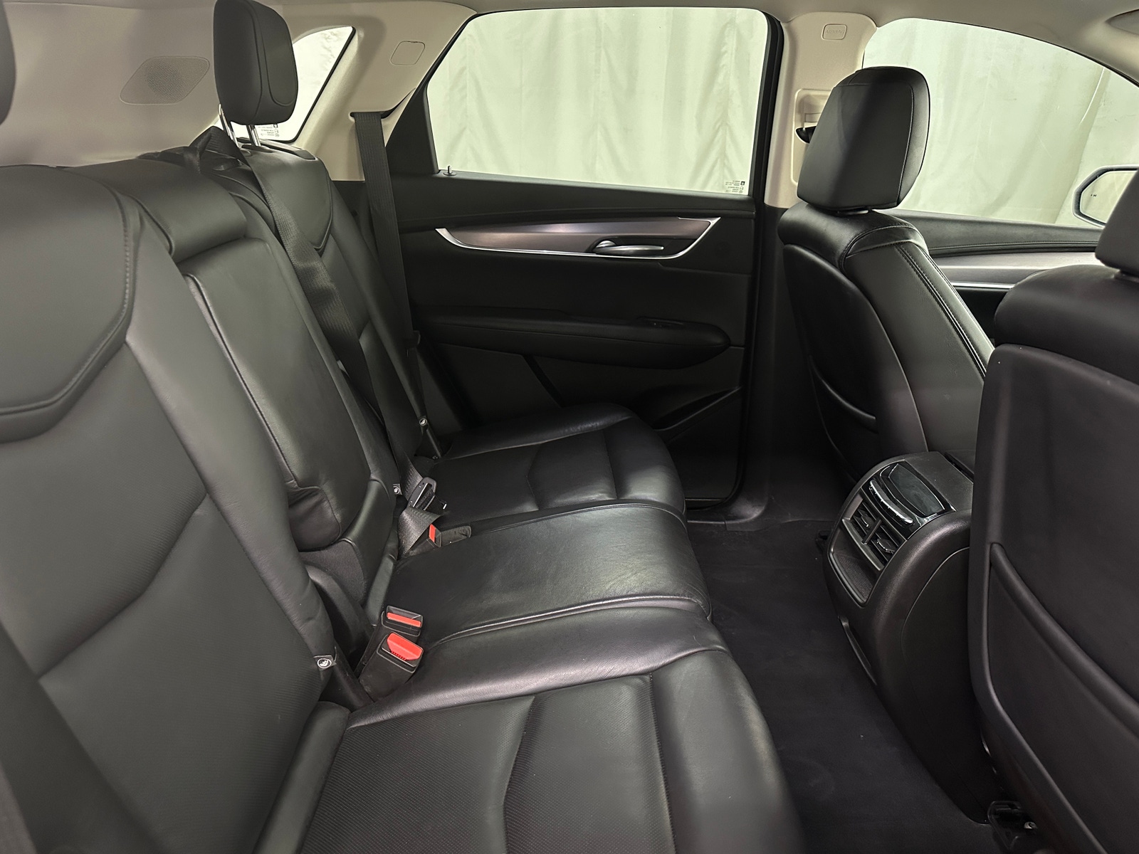 Thumbnail: 2019 Cadillac XT5 - 5