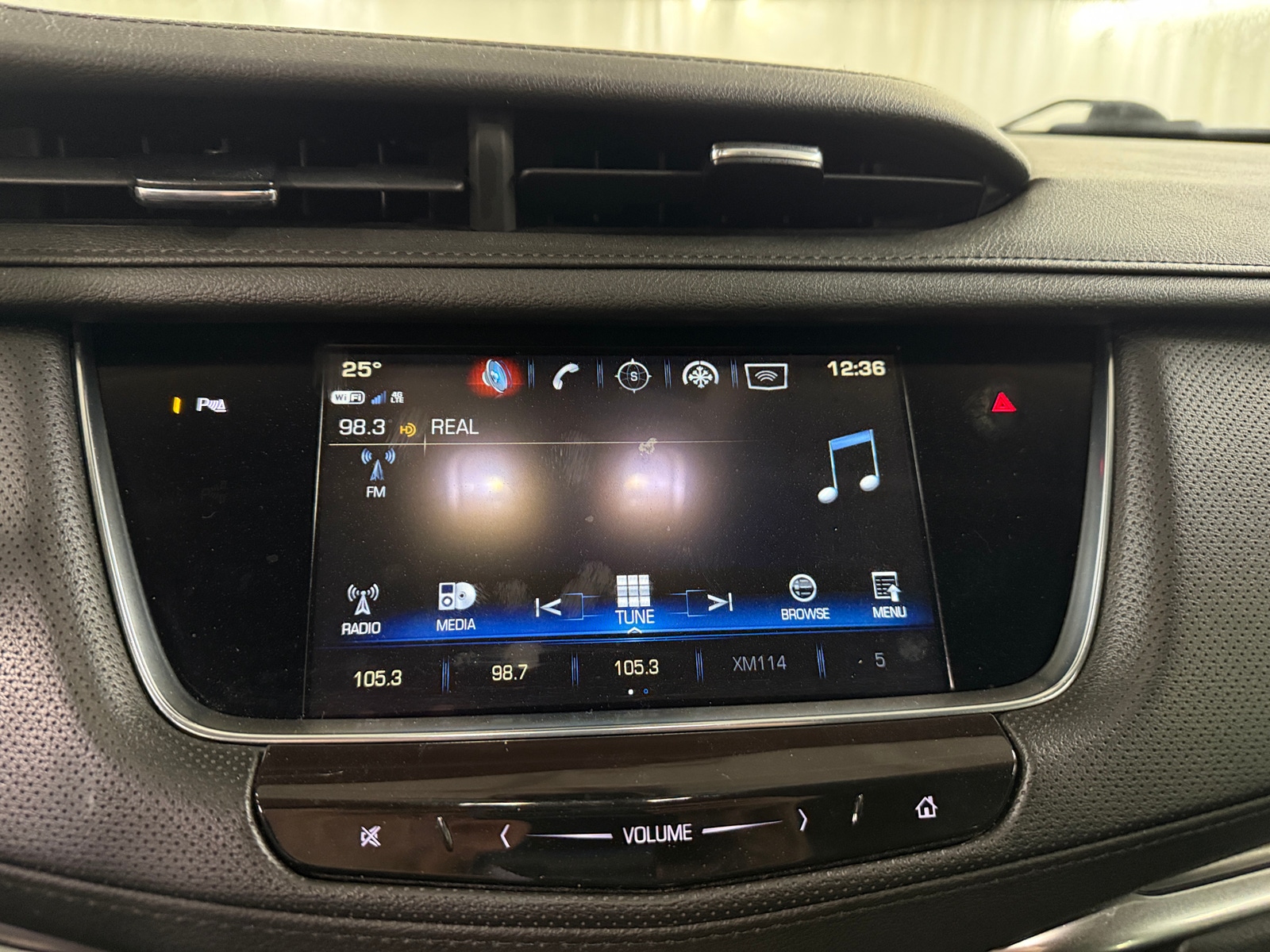 Thumbnail: 2019 Cadillac XT5 - 3