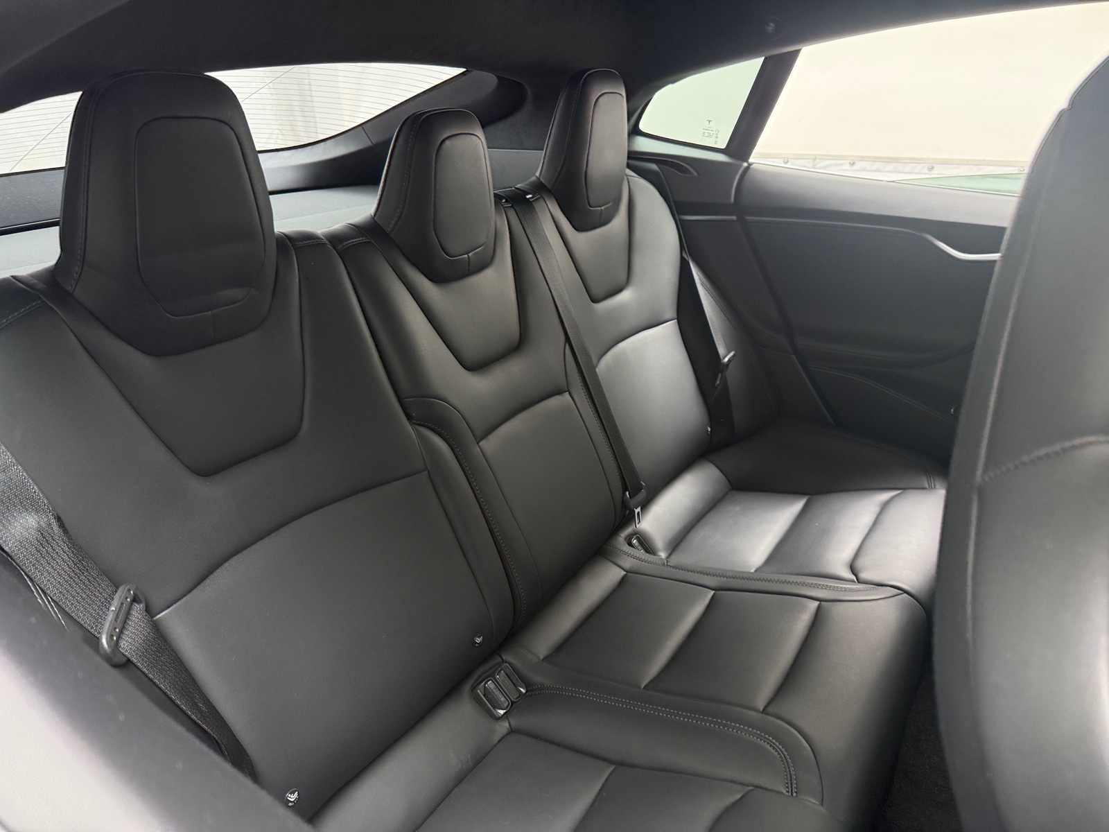 Thumbnail: 2019 Tesla Model S - 5