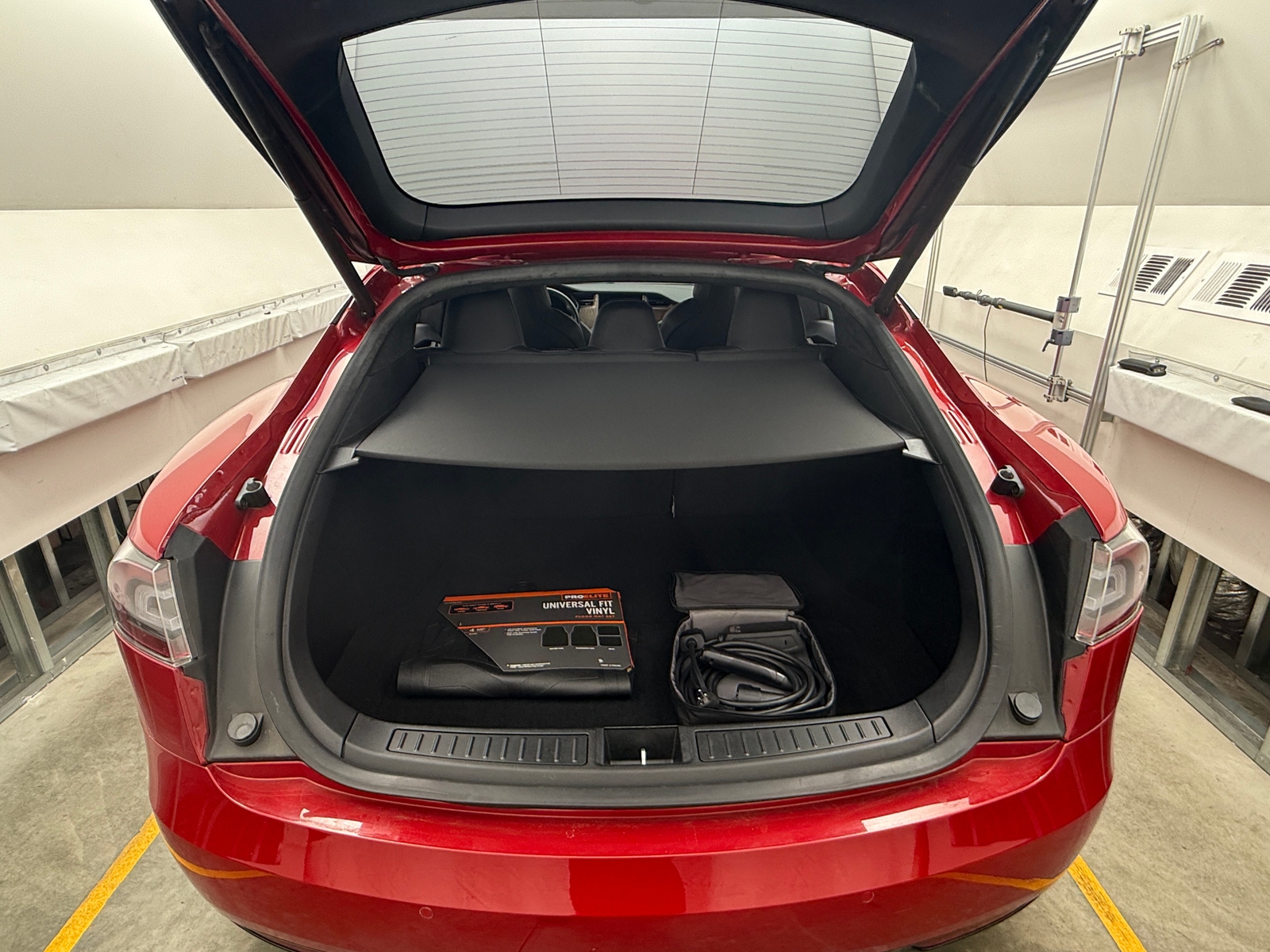 Thumbnail: 2019 Tesla Model S - 6