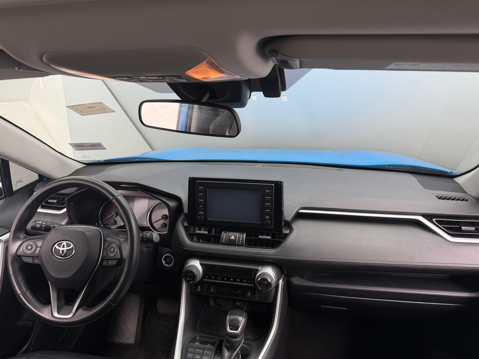 Thumbnail: 2019 Toyota RAV4 - 2