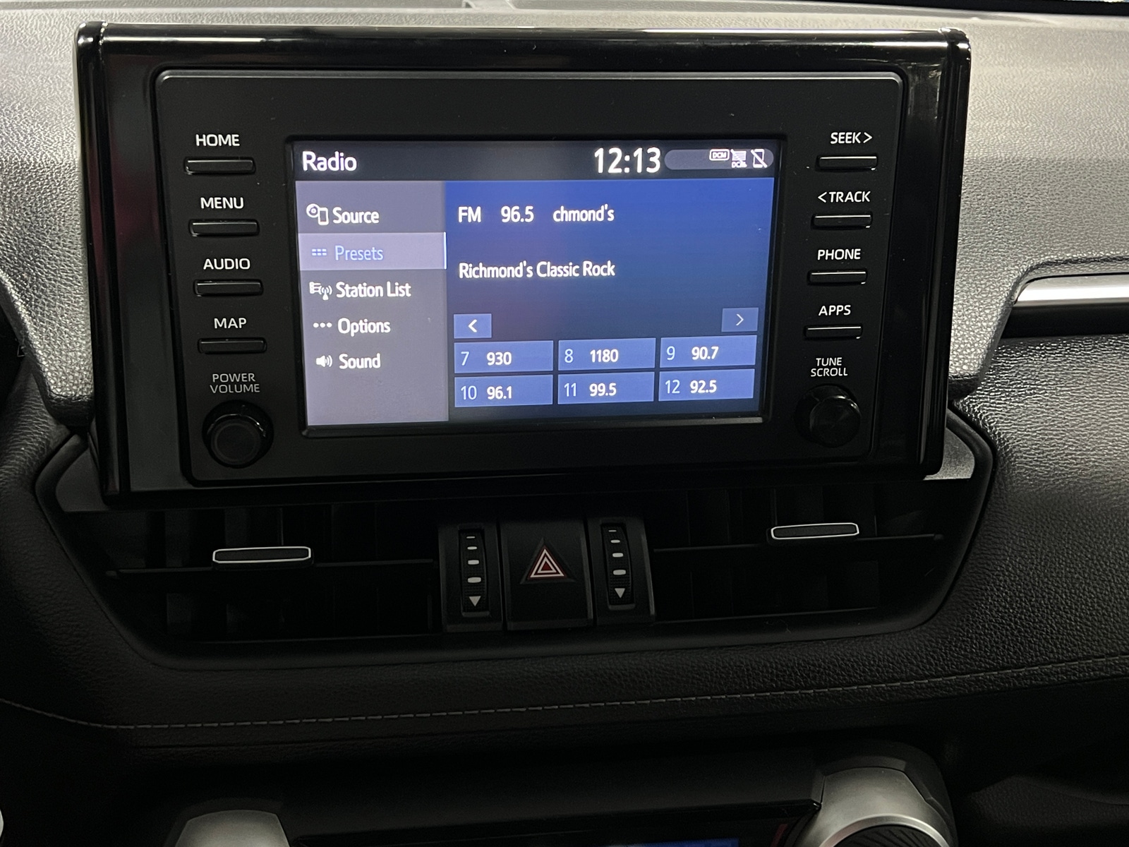 Thumbnail: 2019 Toyota RAV4 - 3