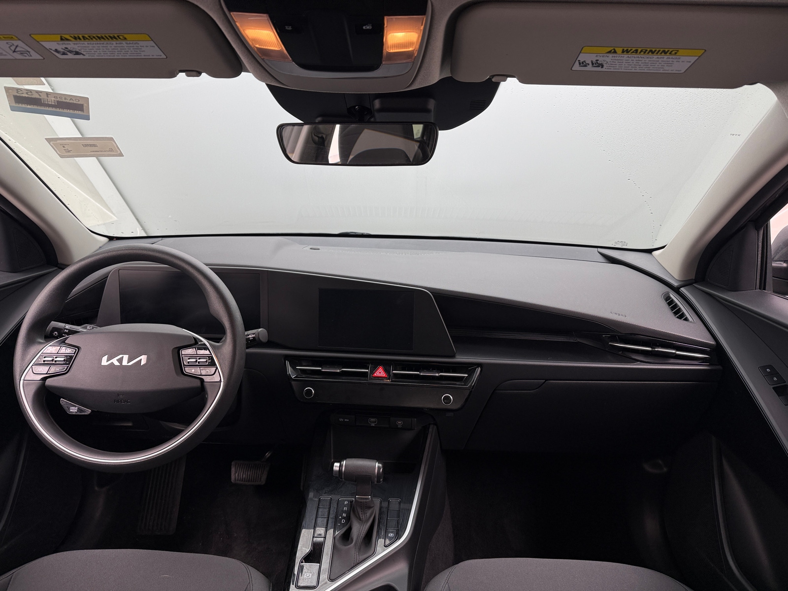 Thumbnail: 2023 Kia Niro - 3