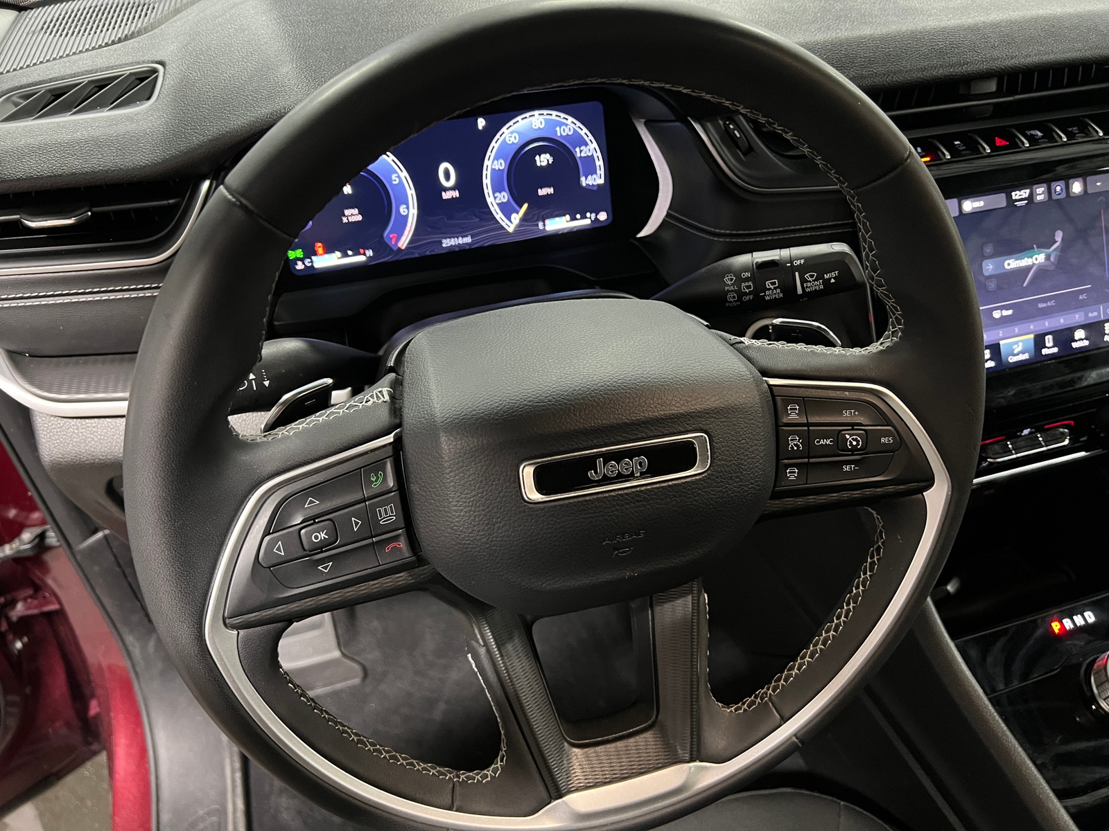 Thumbnail: 2023 Jeep Grand Cherokee - 5