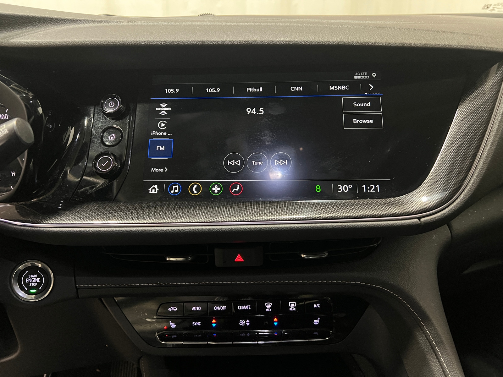 Thumbnail: 2022 Buick Envision - 4