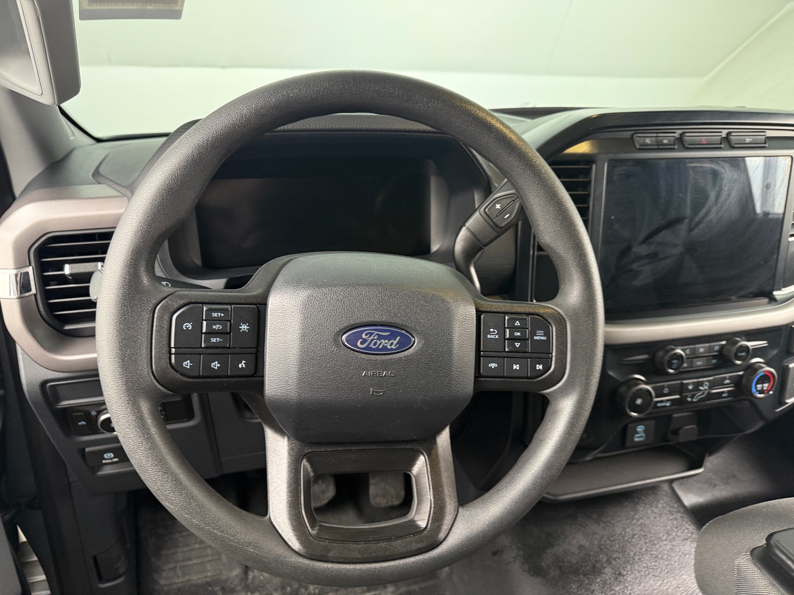 Thumbnail: 2024 Ford Econoline - 4