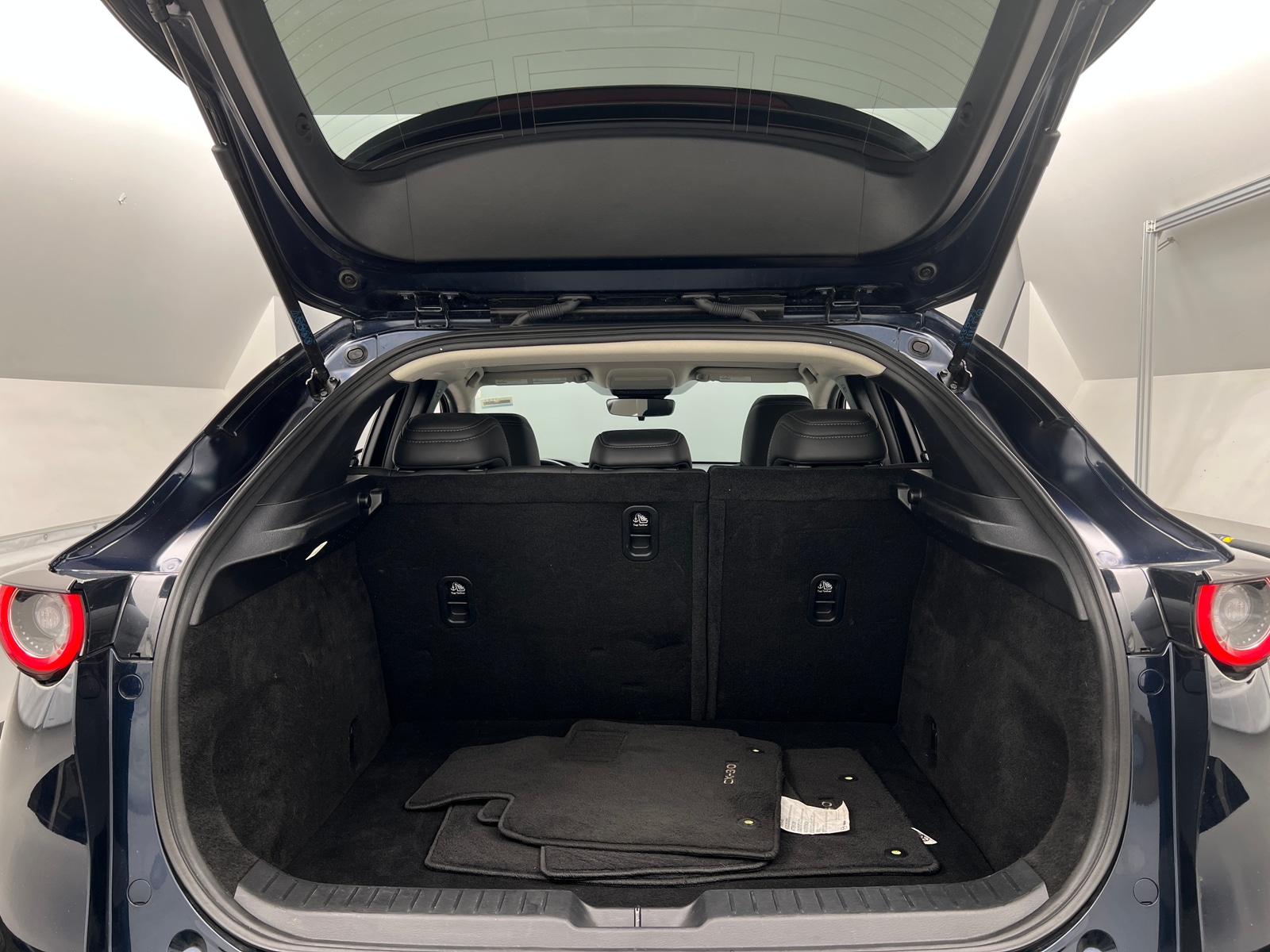 Thumbnail: 2025 Mazda CX-30 - 6