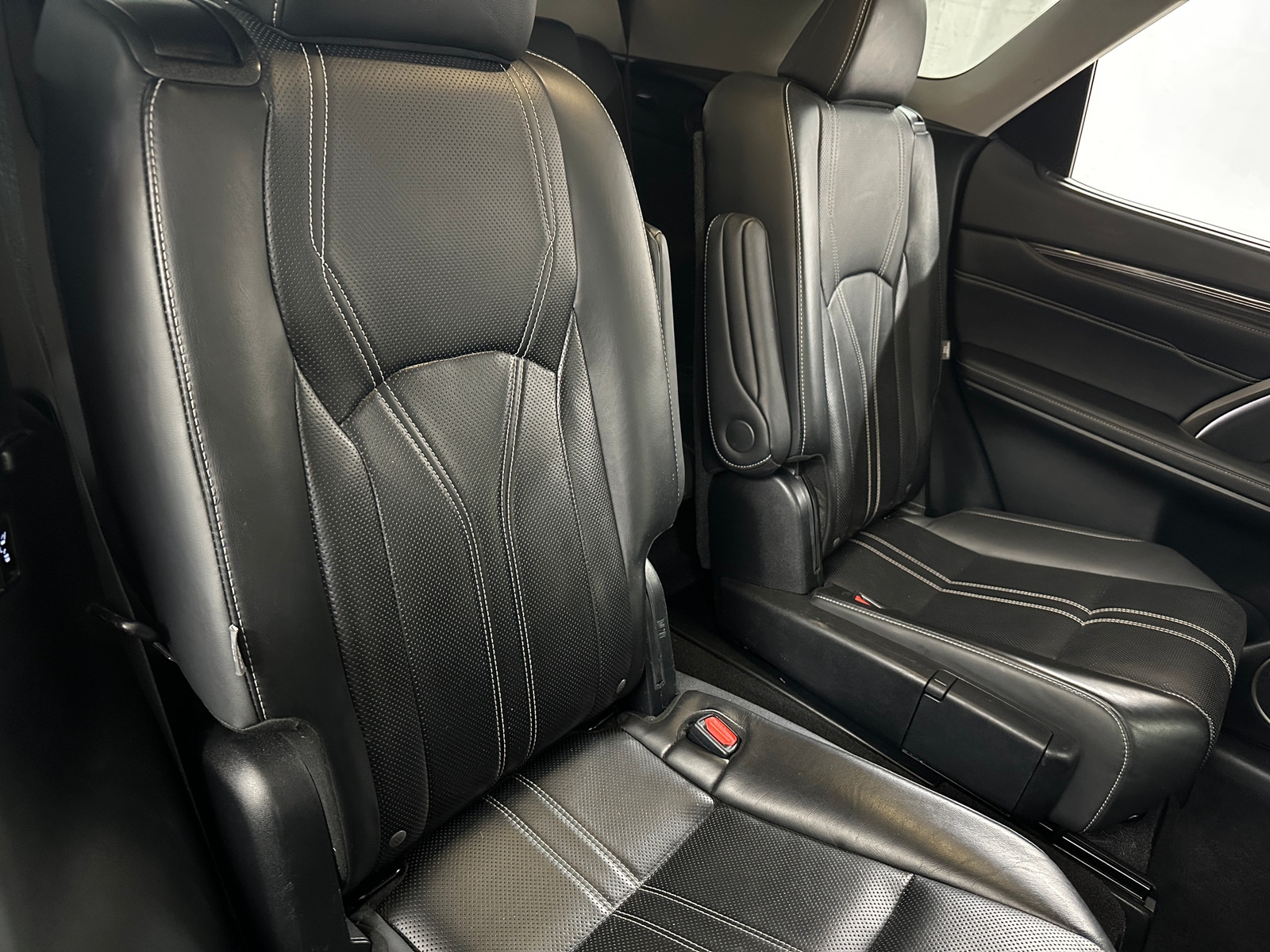 Thumbnail: 2021 Lexus RX - 5