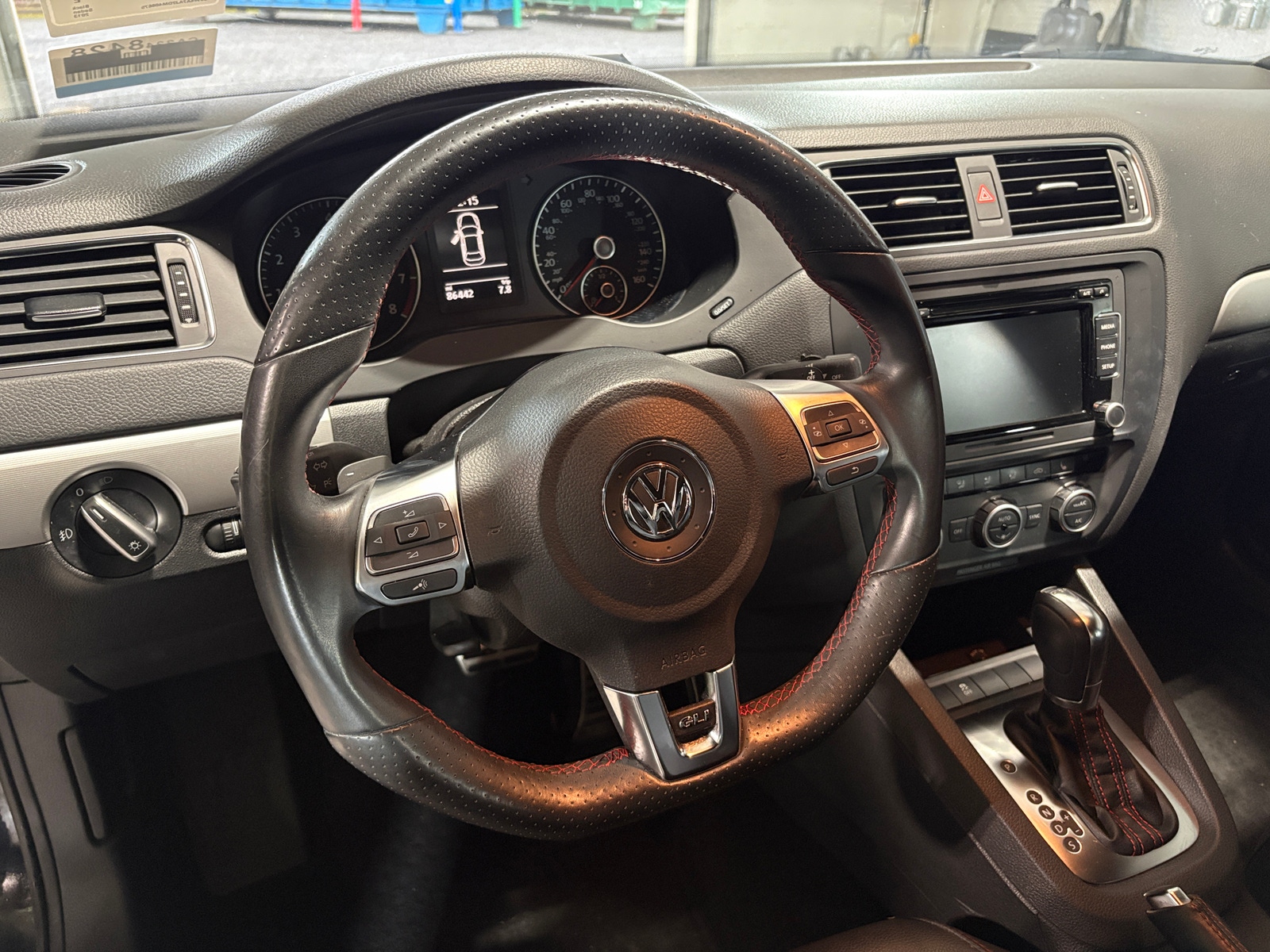 Thumbnail: 2013 Volkswagen Jetta - 5