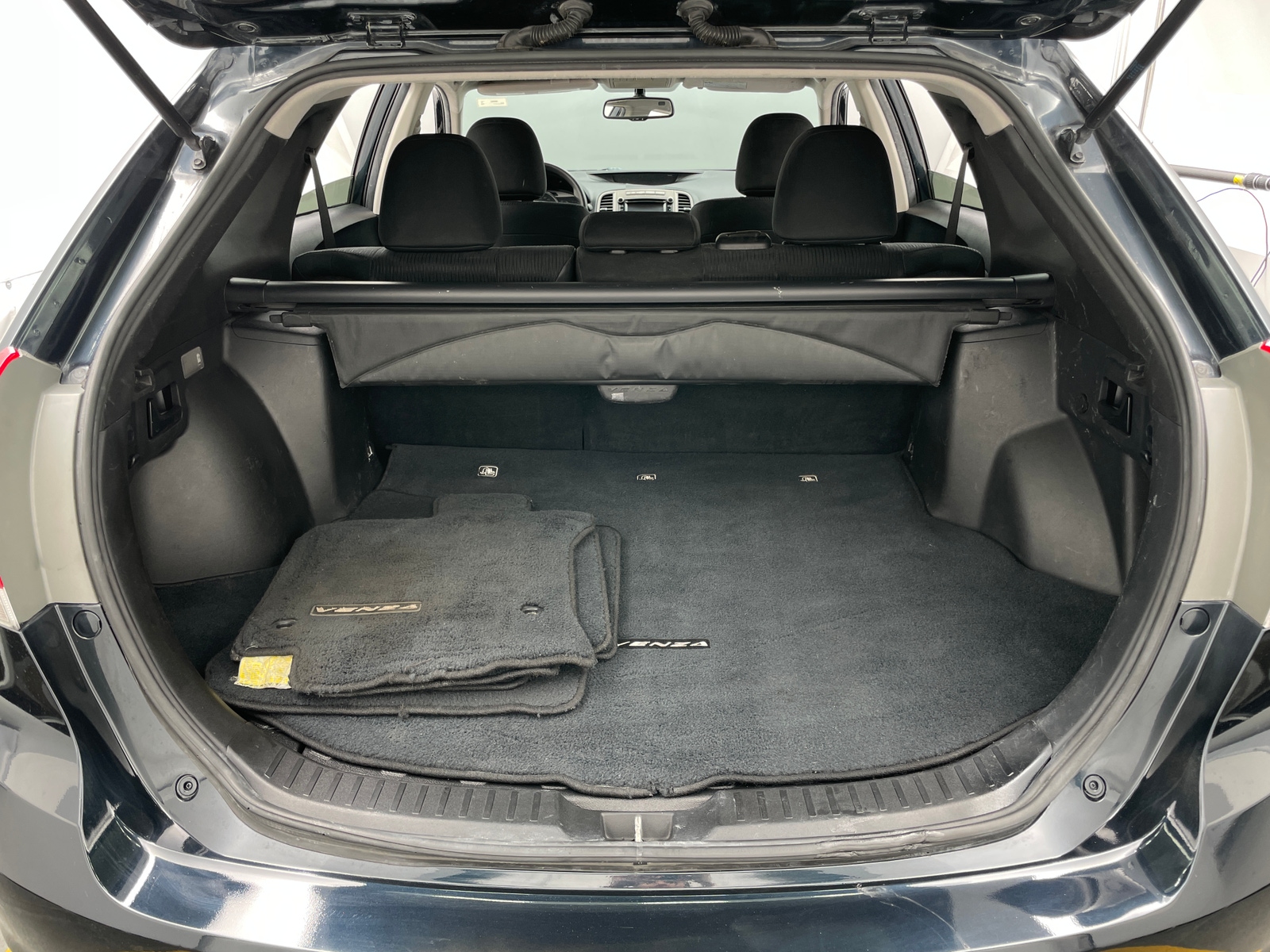 Thumbnail: 2014 Toyota Venza - 7