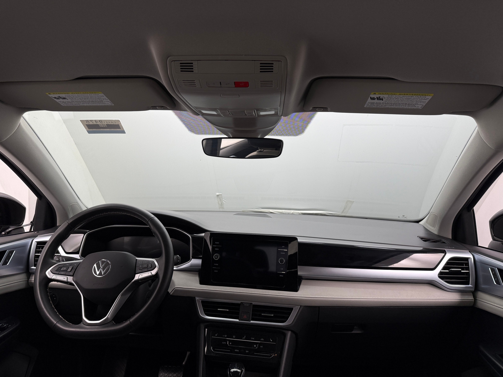 Thumbnail: 2025 Volkswagen Taos - 2