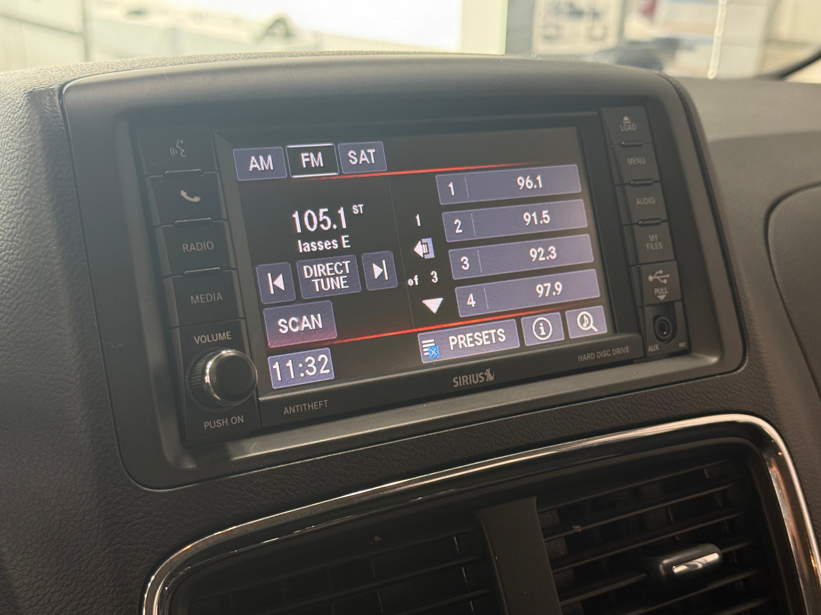 Thumbnail: 2020 Dodge Grand Caravan - 4