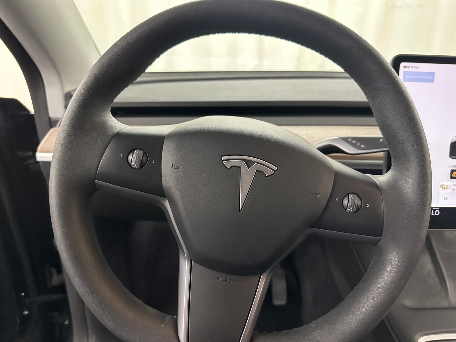 Thumbnail: 2024 Tesla Model Y - 4