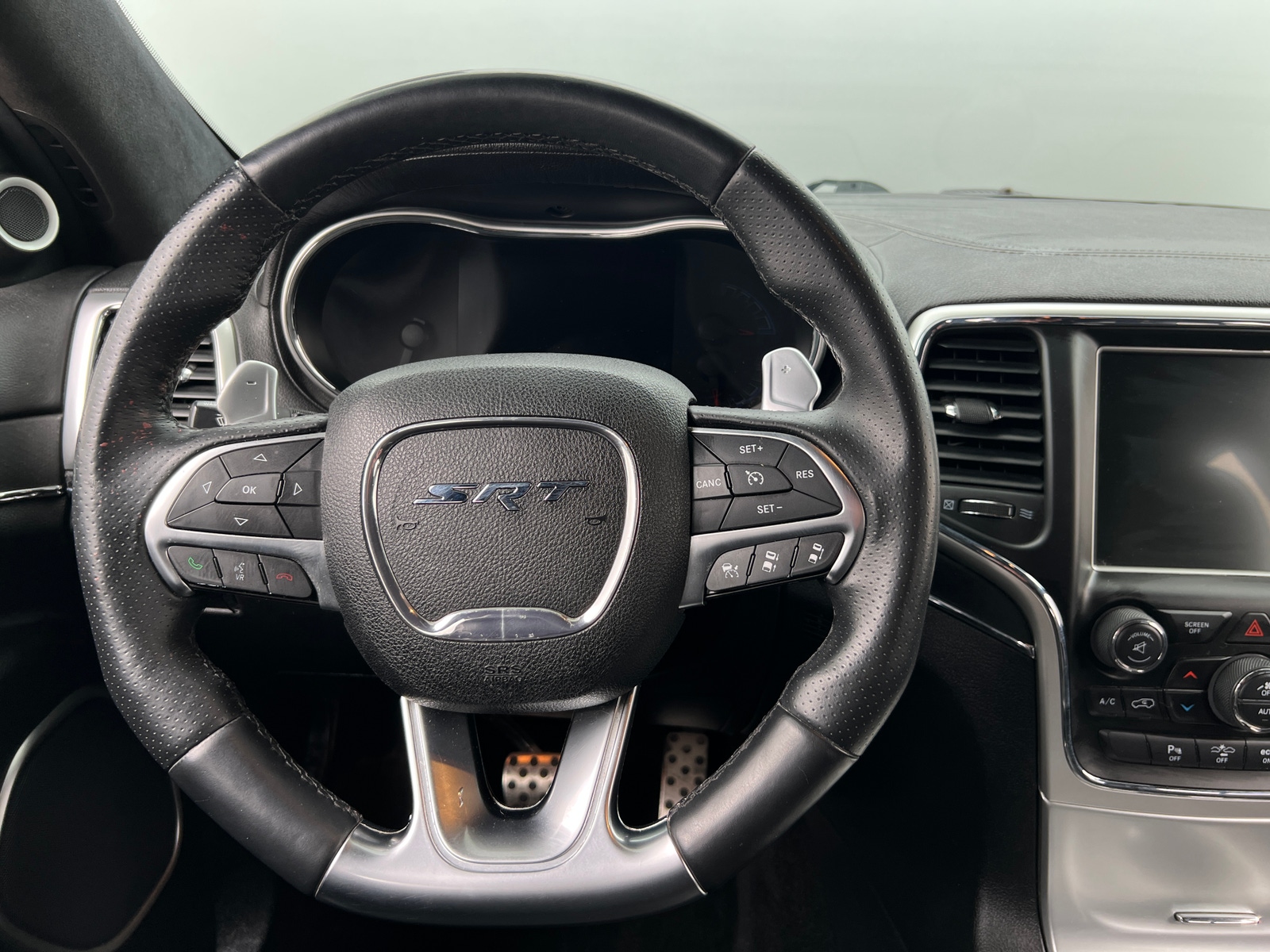 Thumbnail: 2014 Jeep Grand Cherokee - 4