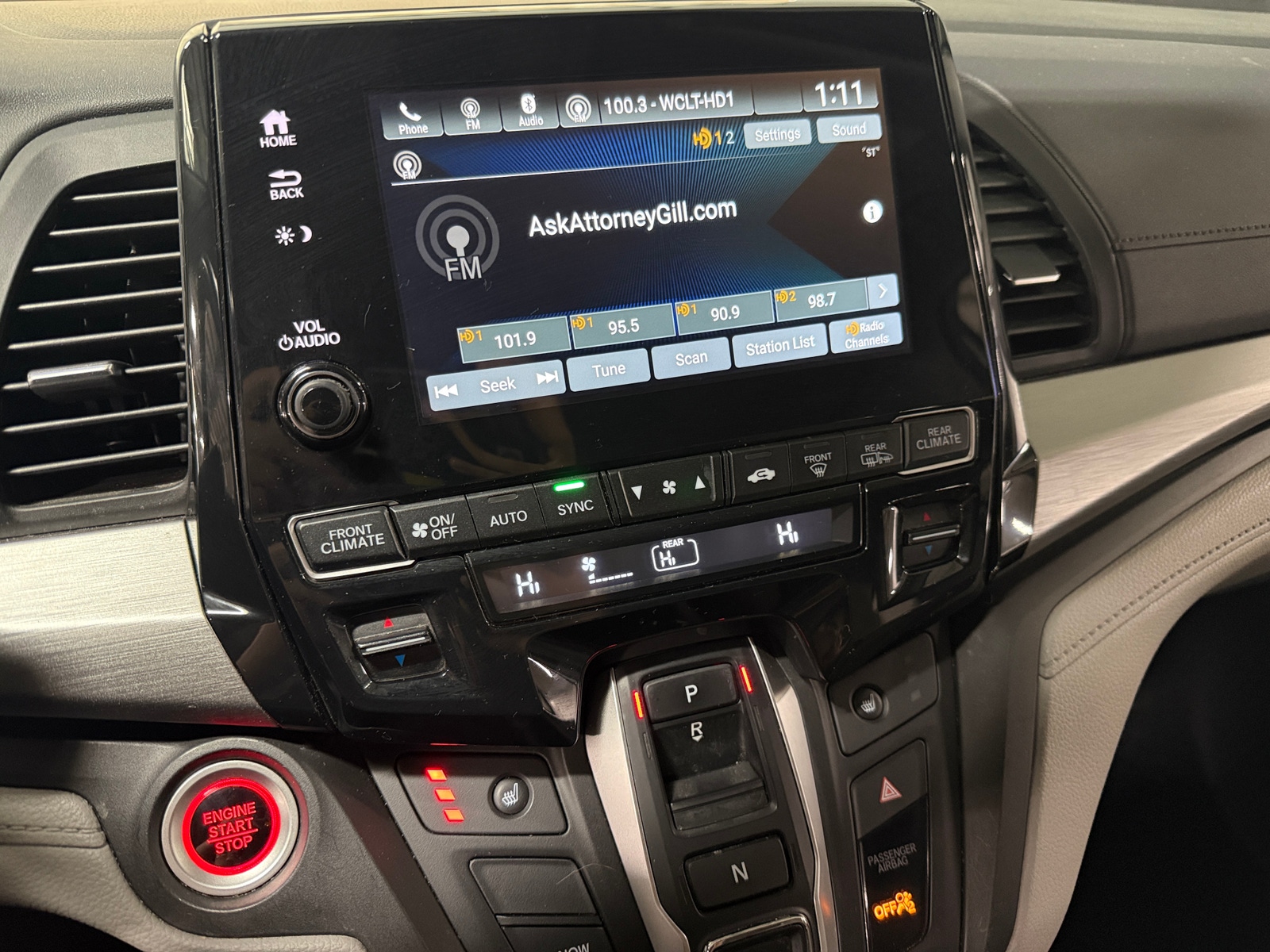 Thumbnail: 2019 Honda Odyssey - 3