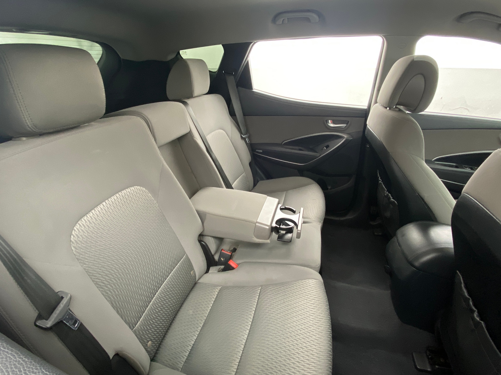 Thumbnail: 2014 Hyundai Santa Fe - 6