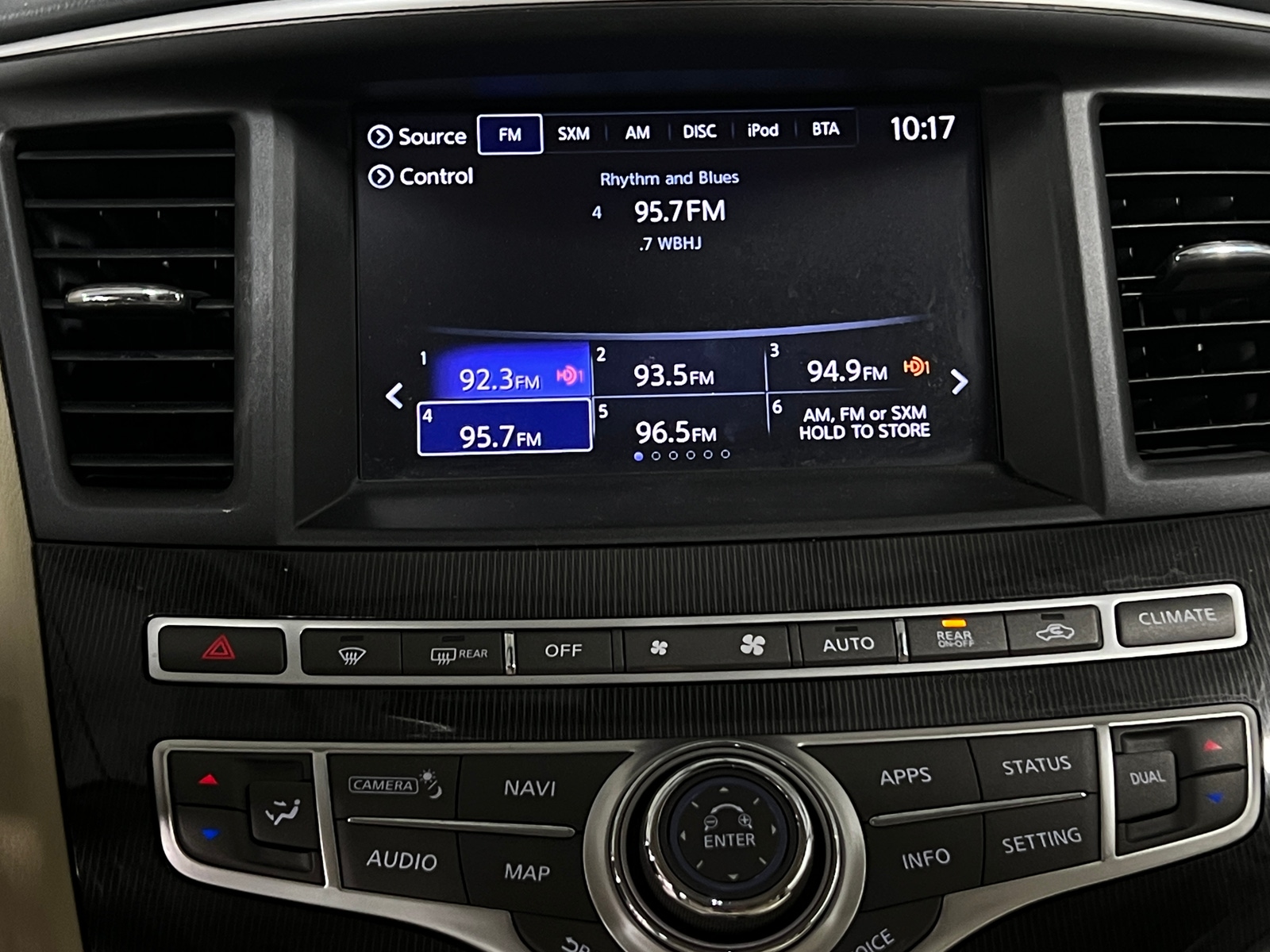 Thumbnail: 2018 INFINITI QX60 - 3