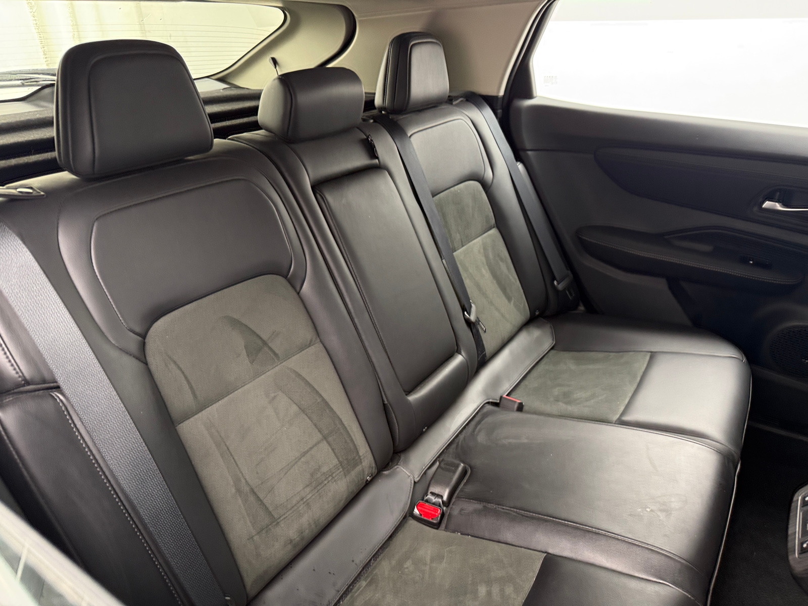 Thumbnail: 2023 Nissan Ariya - 5