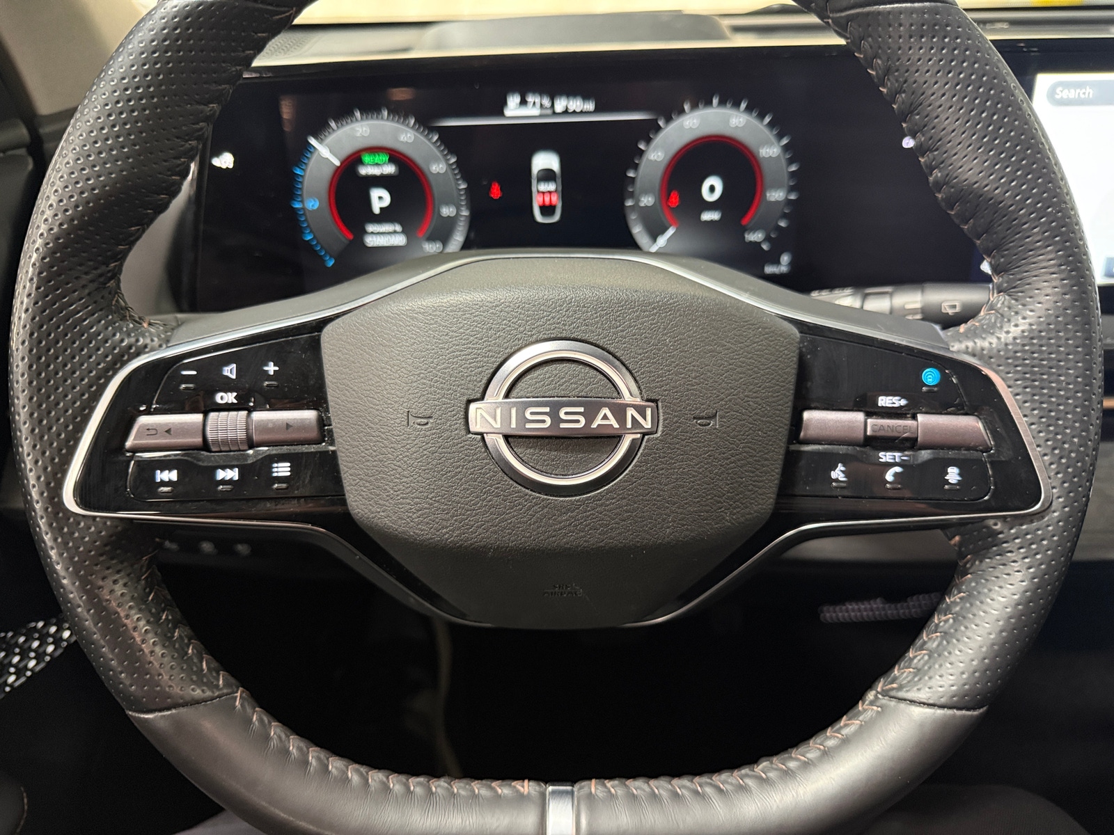 Thumbnail: 2023 Nissan Ariya - 4