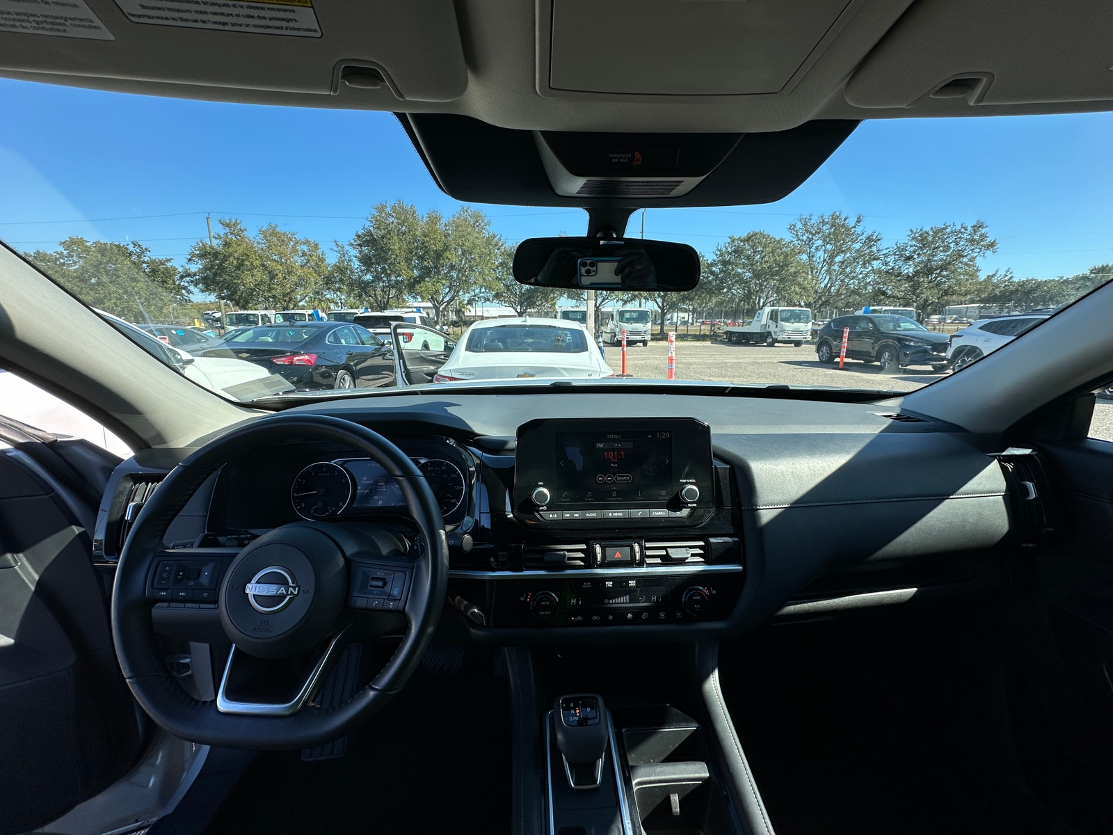 Thumbnail: 2025 Nissan Pathfinder - 3