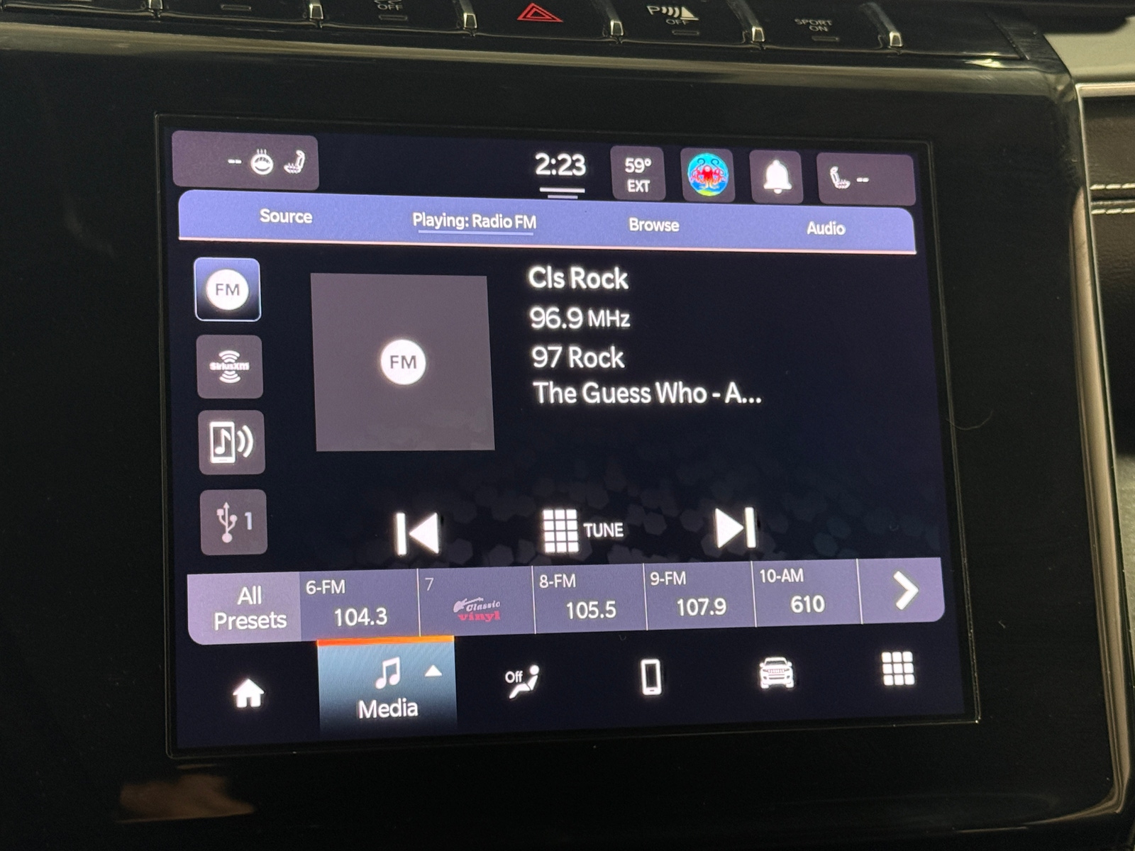 Thumbnail: 2023 Jeep Grand Cherokee - 3