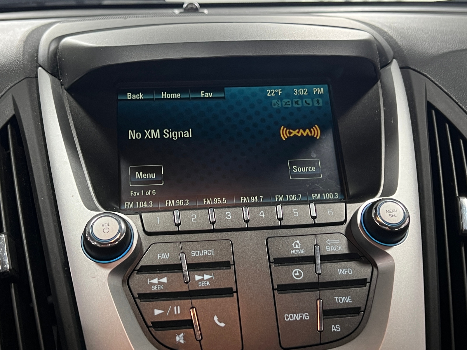 Thumbnail: 2017 Chevrolet Equinox - 3