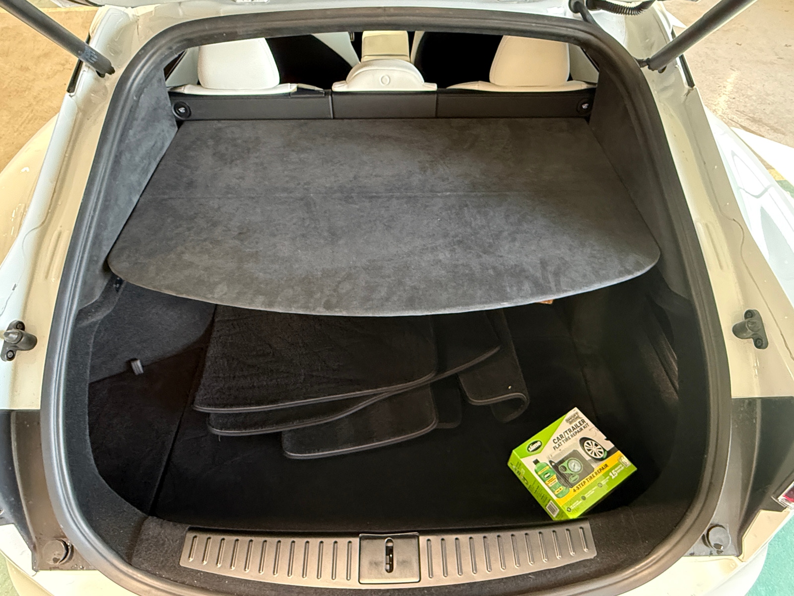 Thumbnail: 2022 Tesla Model S - 6