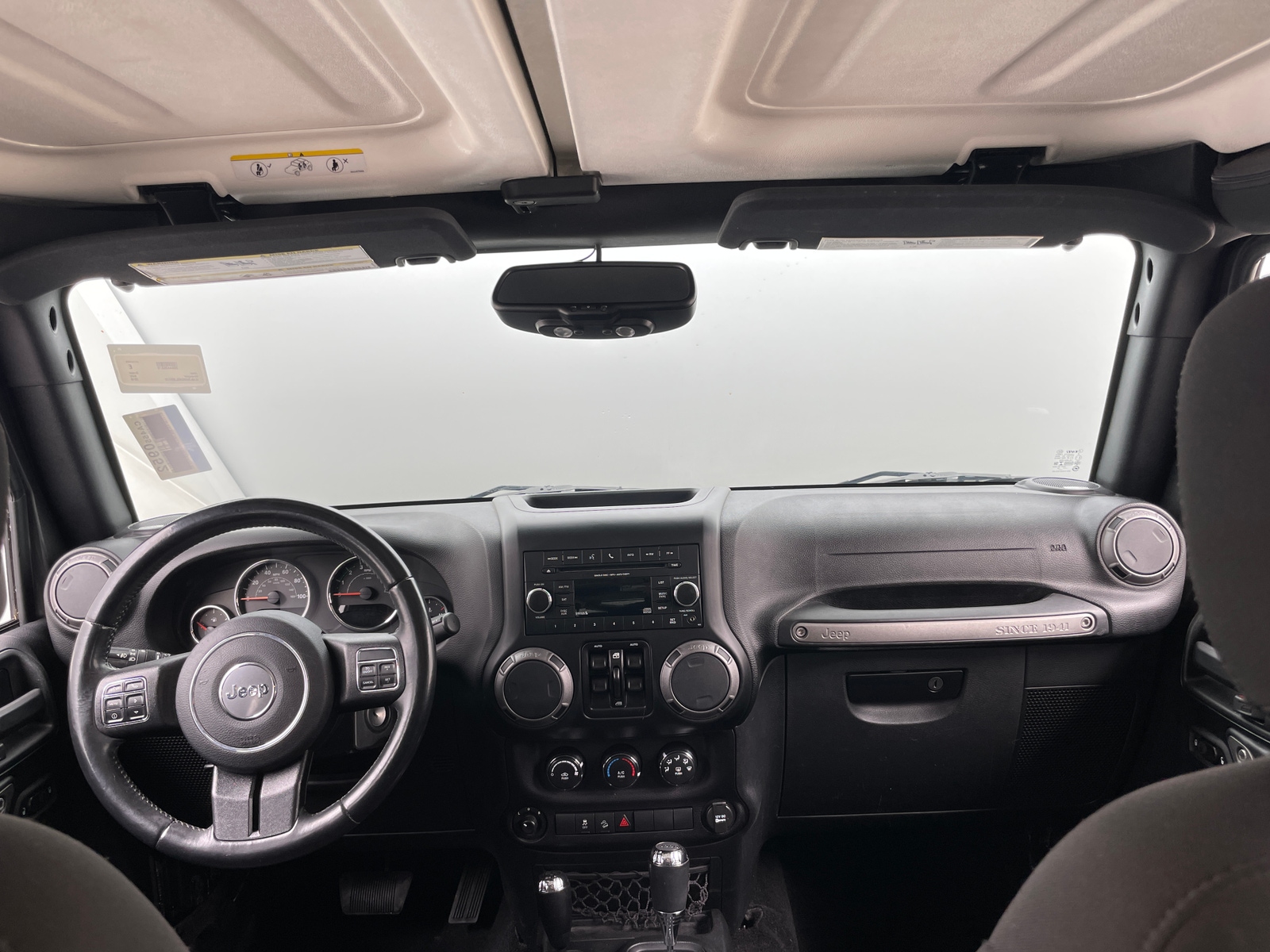 Thumbnail: 2016 Jeep Wrangler - 3