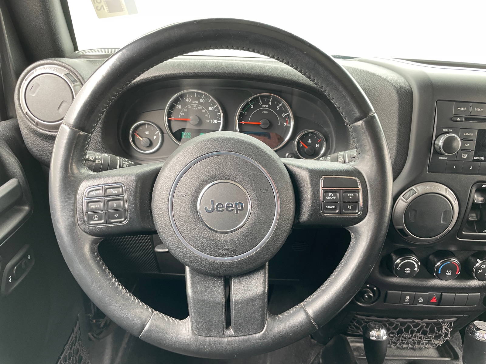 Thumbnail: 2016 Jeep Wrangler - 5