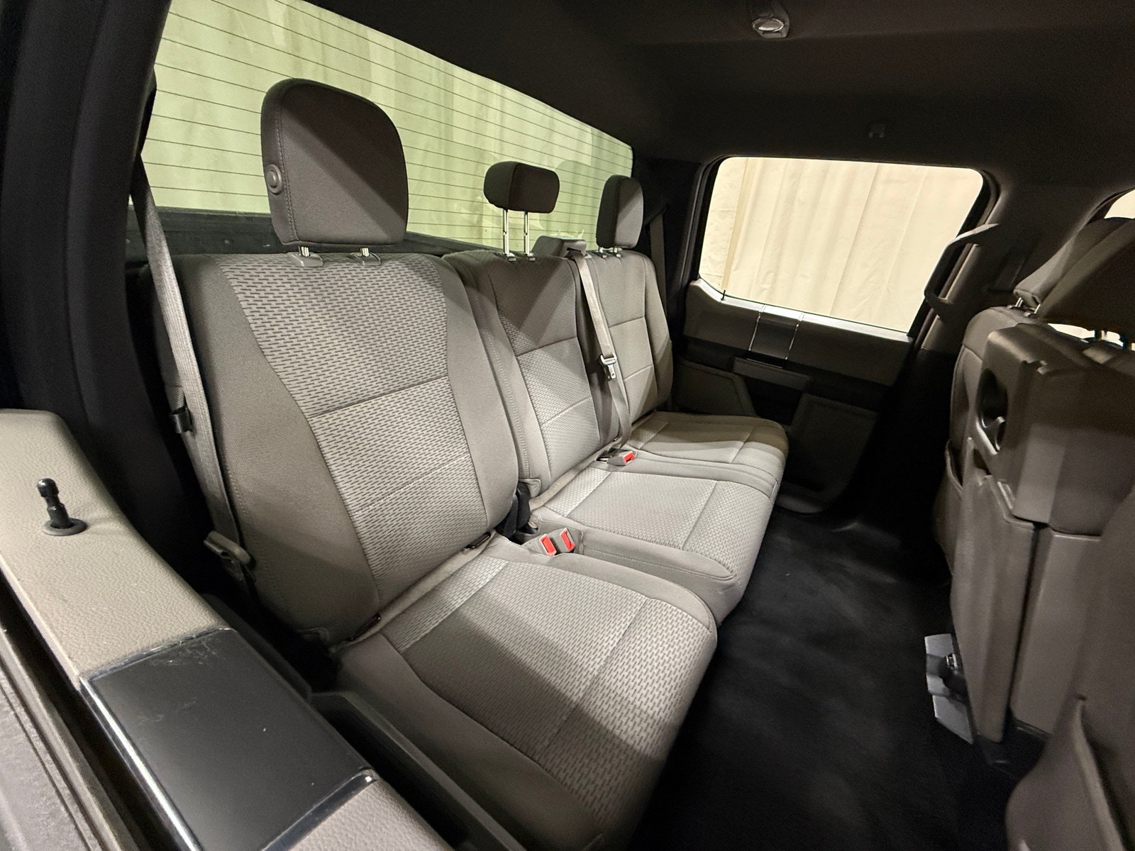 Thumbnail: 2018 Ford Econoline - 6