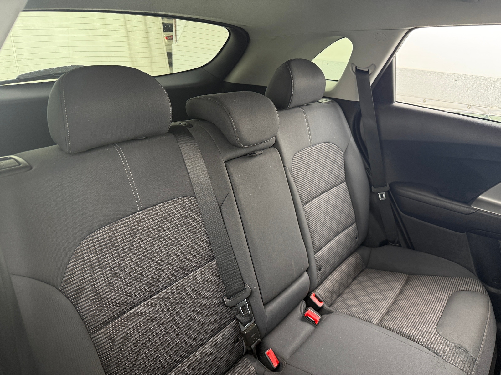 Thumbnail: 2019 Kia Niro - 6