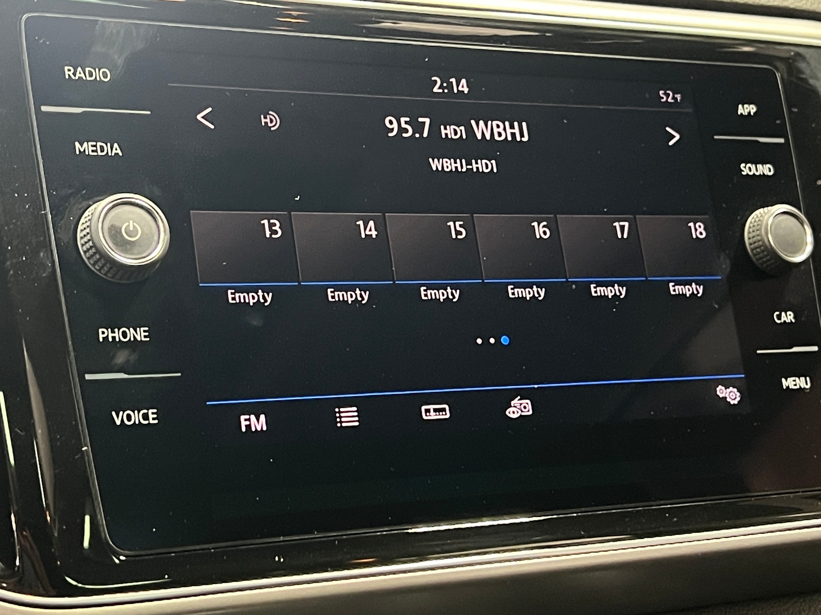 Thumbnail: 2018 Volkswagen Atlas - 3