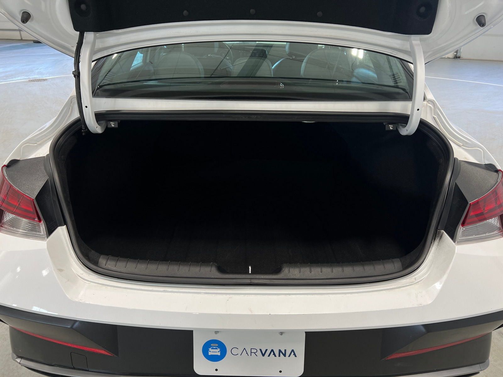 Thumbnail: 2025 Hyundai Elantra - 6