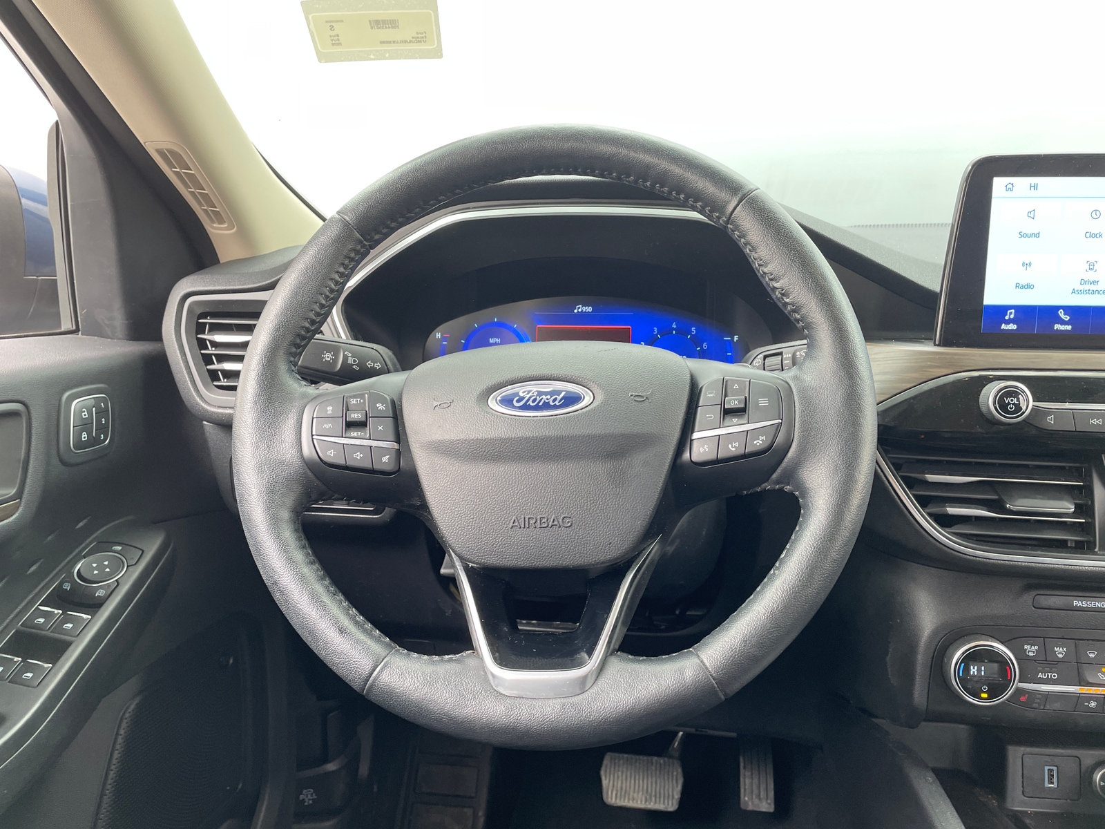 Thumbnail: 2020 Ford Escape - 4